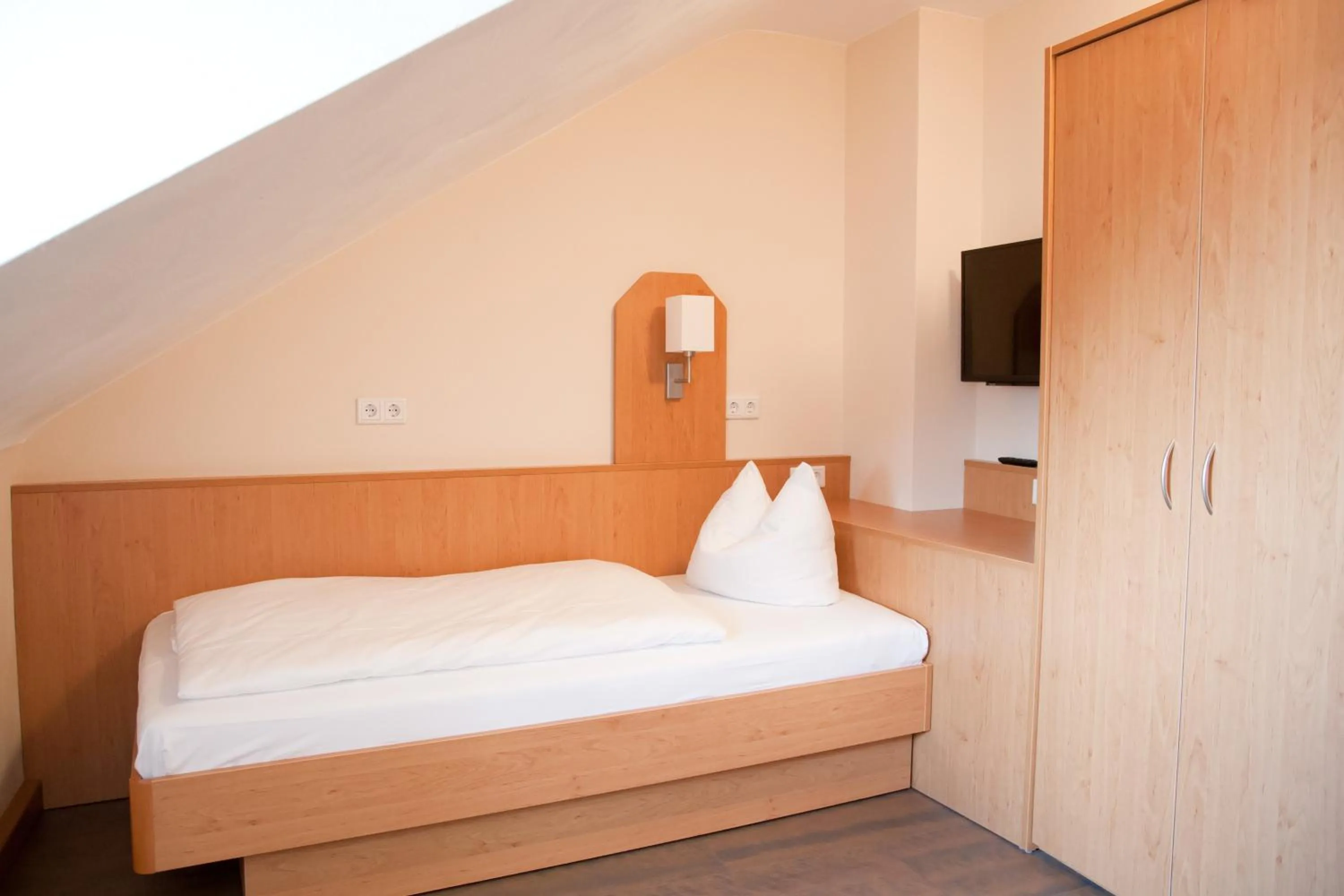 Photo of the whole room, Bed in Apartmenthaus Wesertor