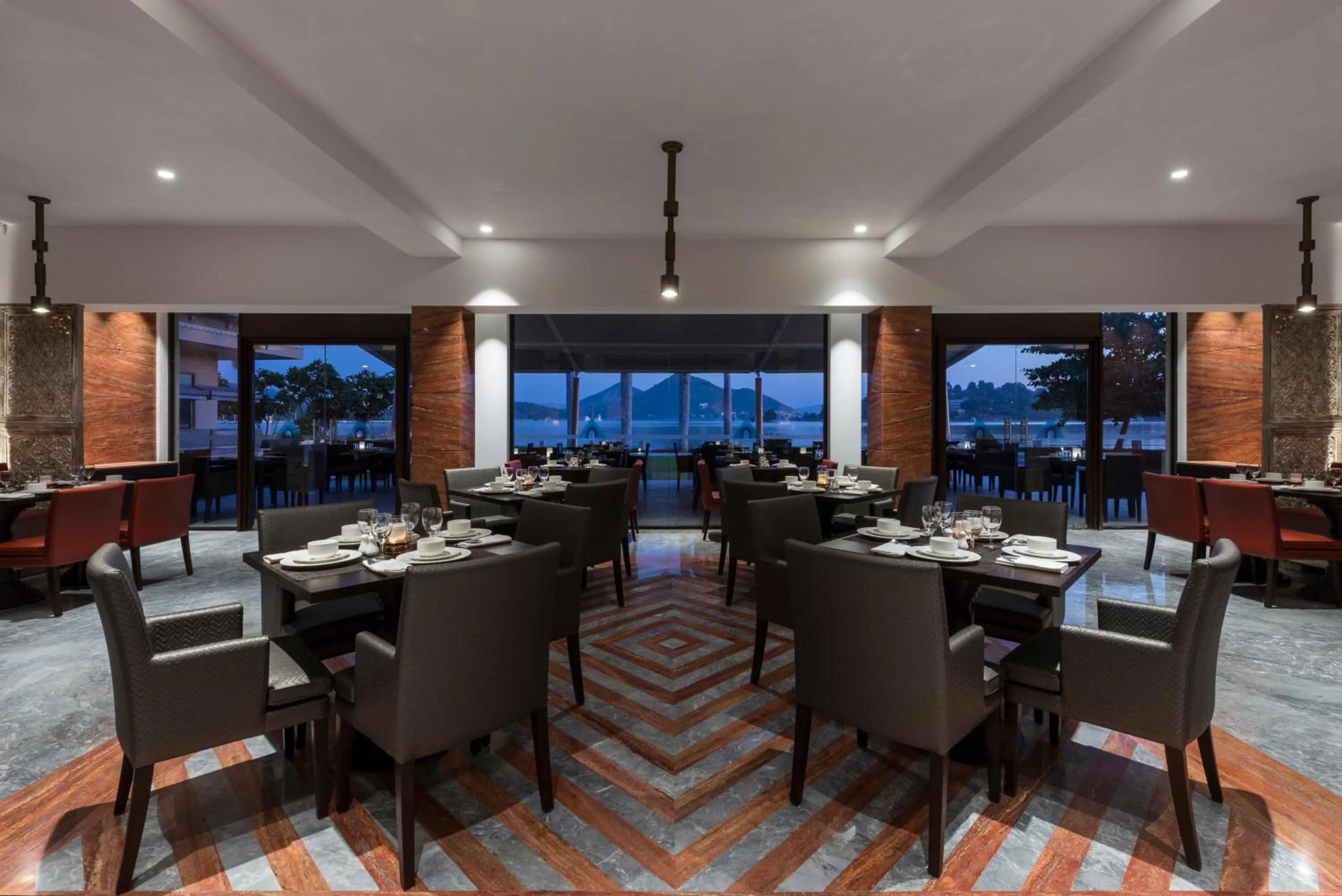 Restaurant/places to eat in Hotel Lakend