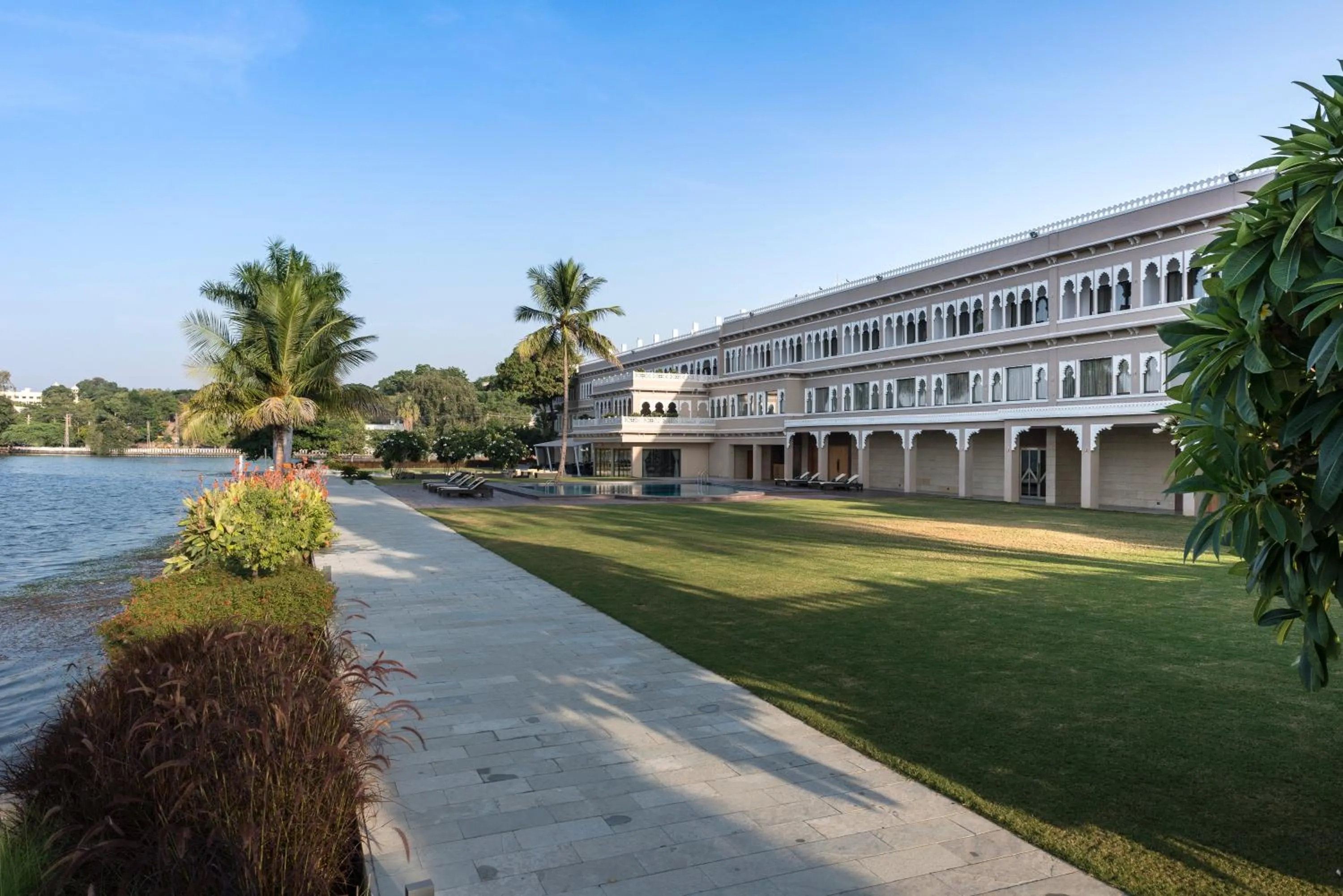 Garden in Hotel Lakend