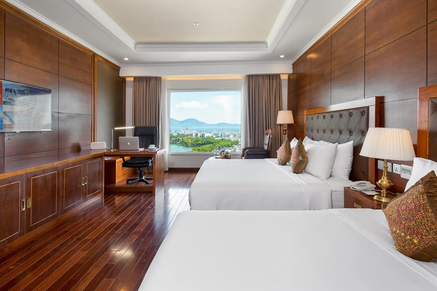View (from property/room), Bed in Samdi Da Nang Central Hotel