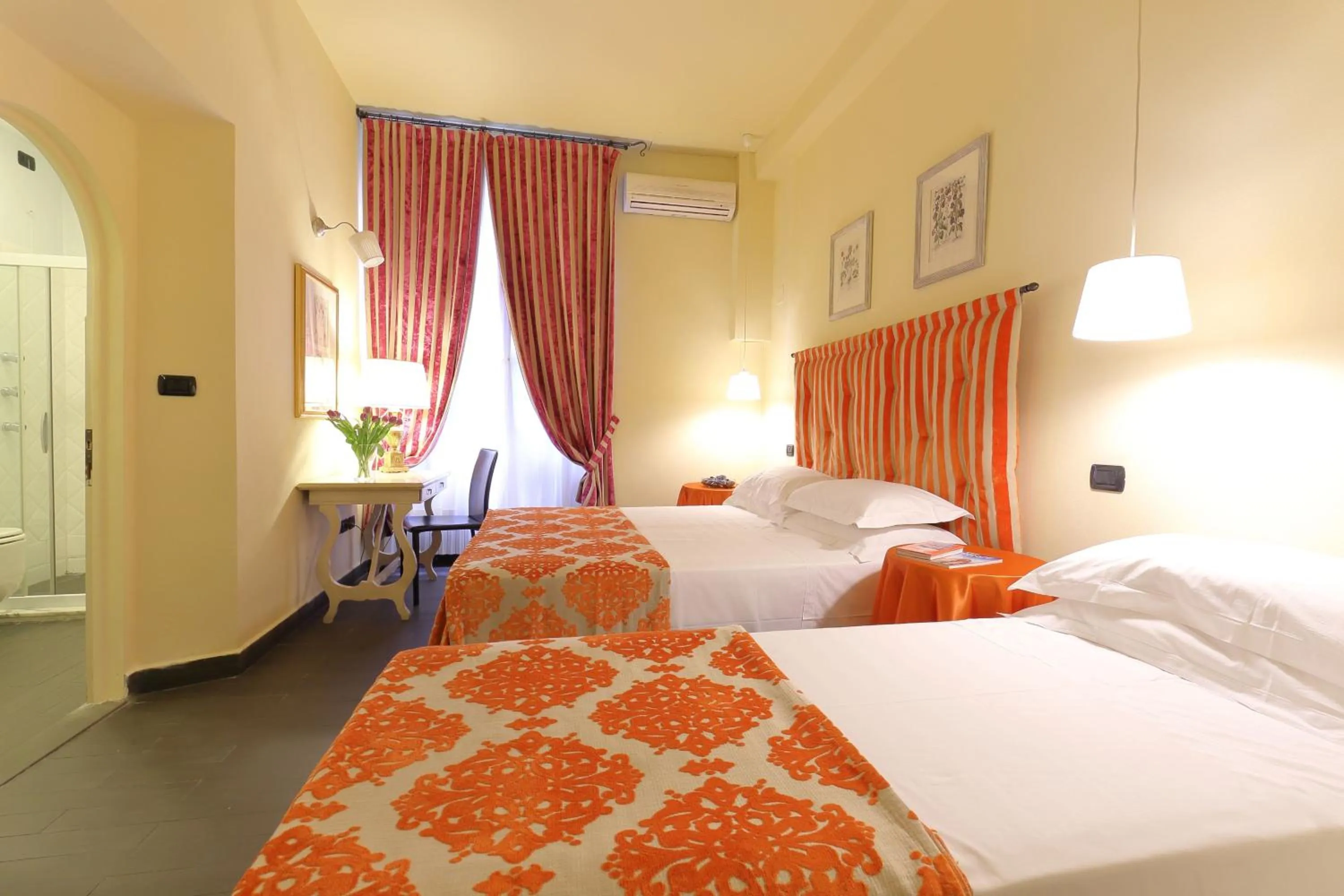 Day, Bed in Relais Lavagnini Florence