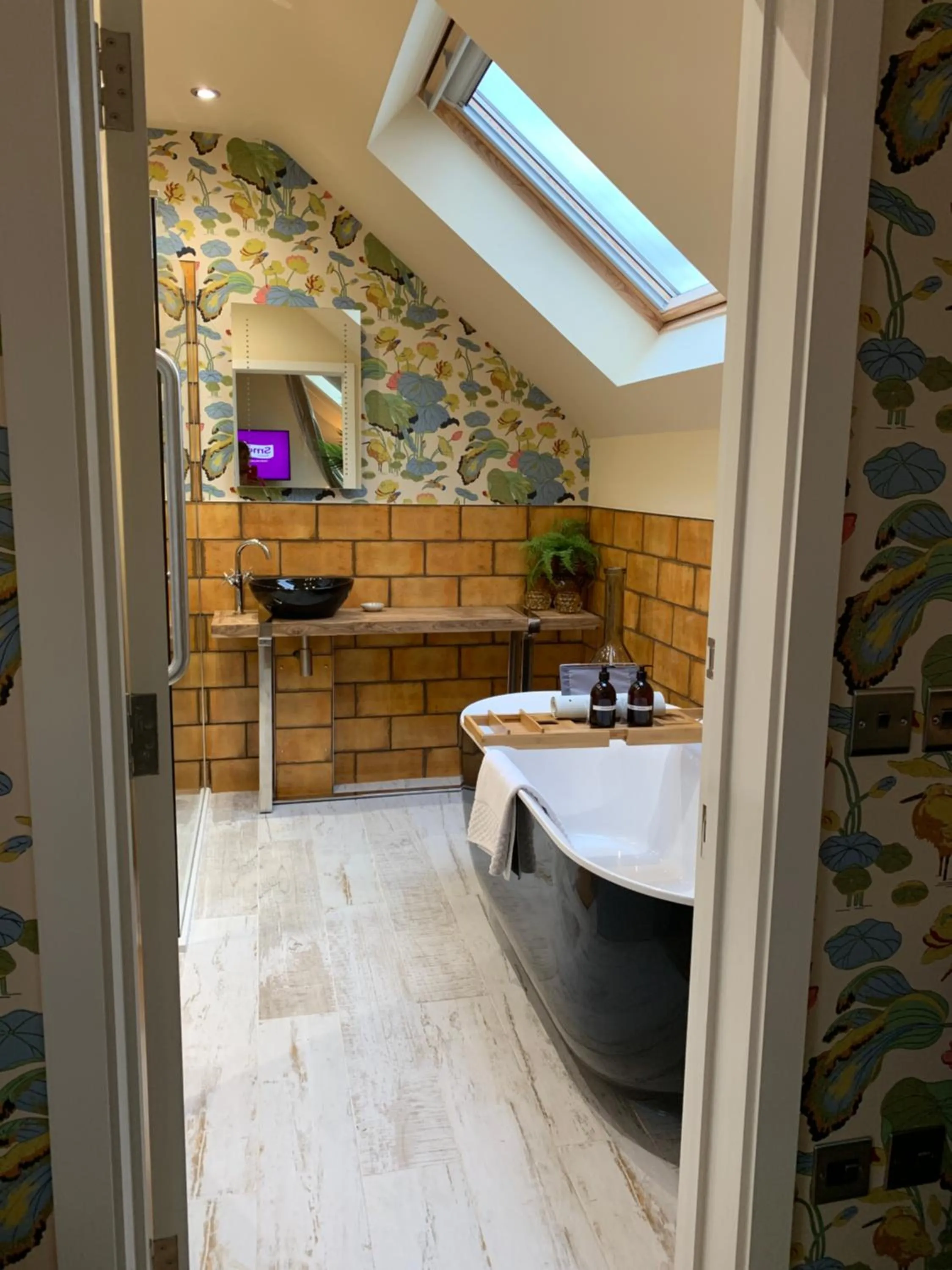 No33 THORNHAM BOUTIQUE SUITES