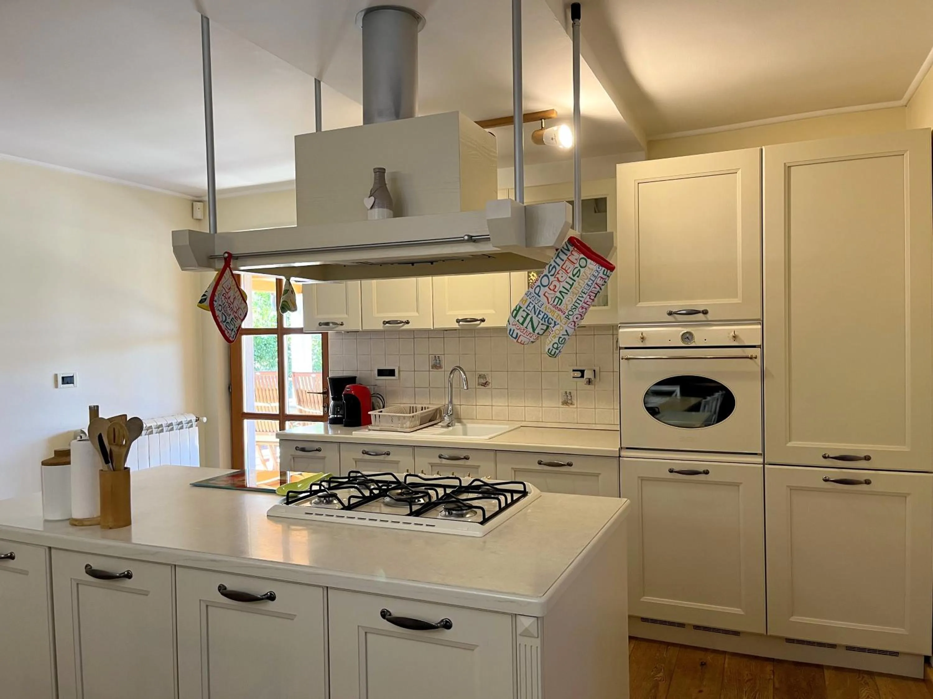 kitchen in Holiday Home Valmoneda