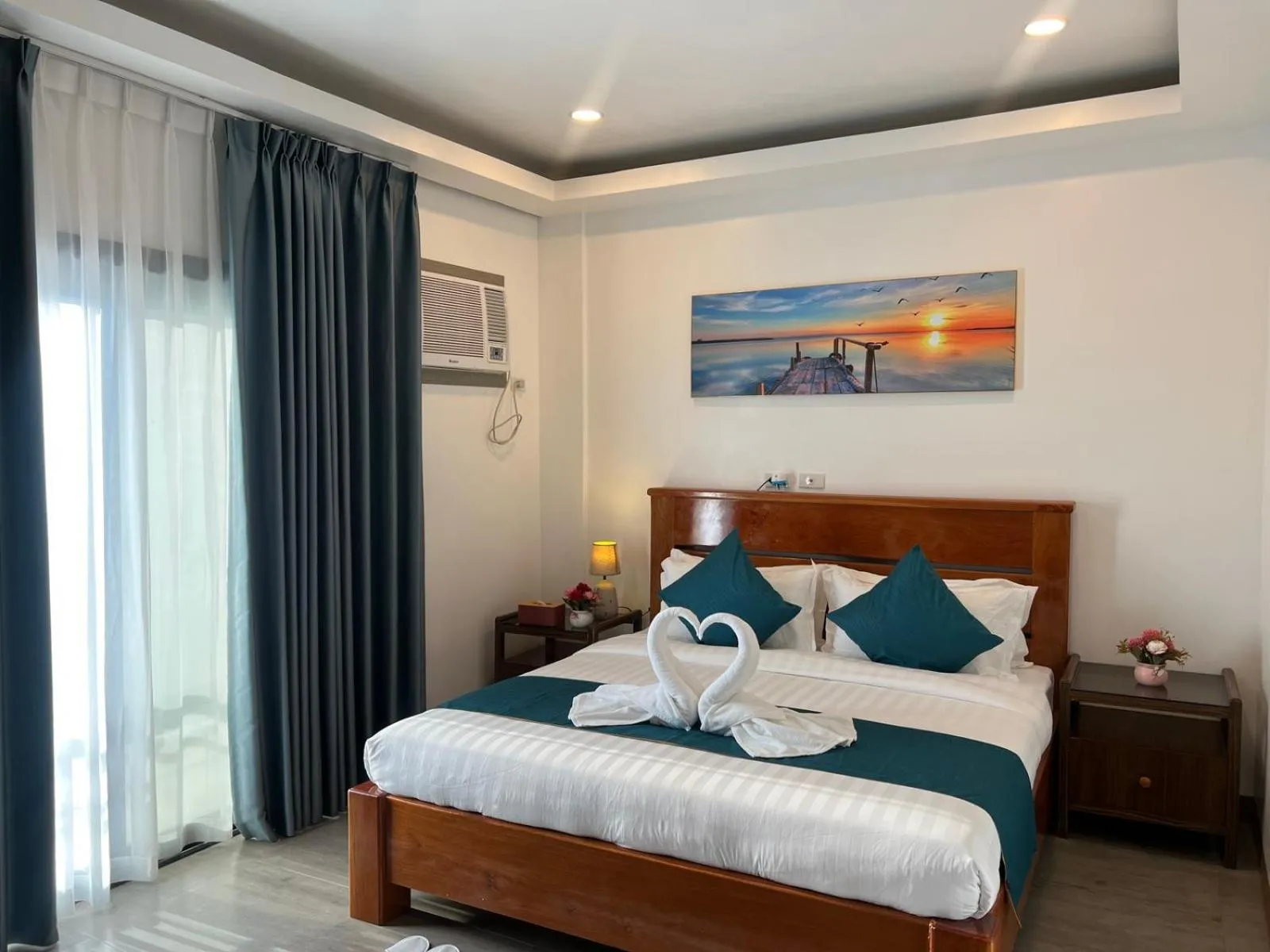 Superior Double Room in Ocean Star Hotel Coron