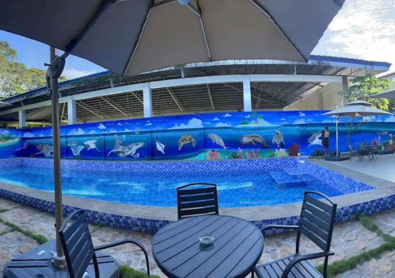 Swimming pool in Ocean Star Hotel Coron