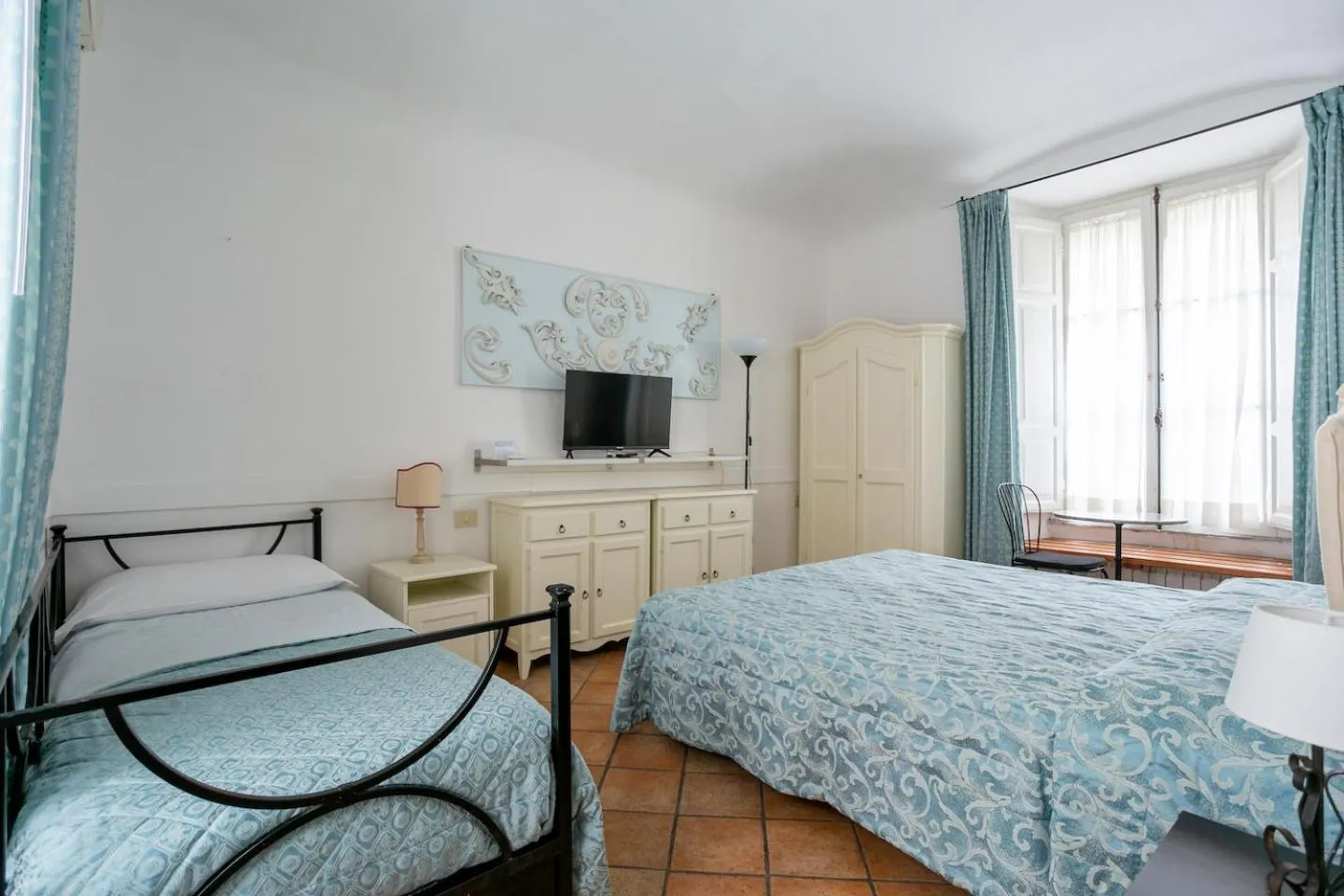 Bed in Scipioni Suites