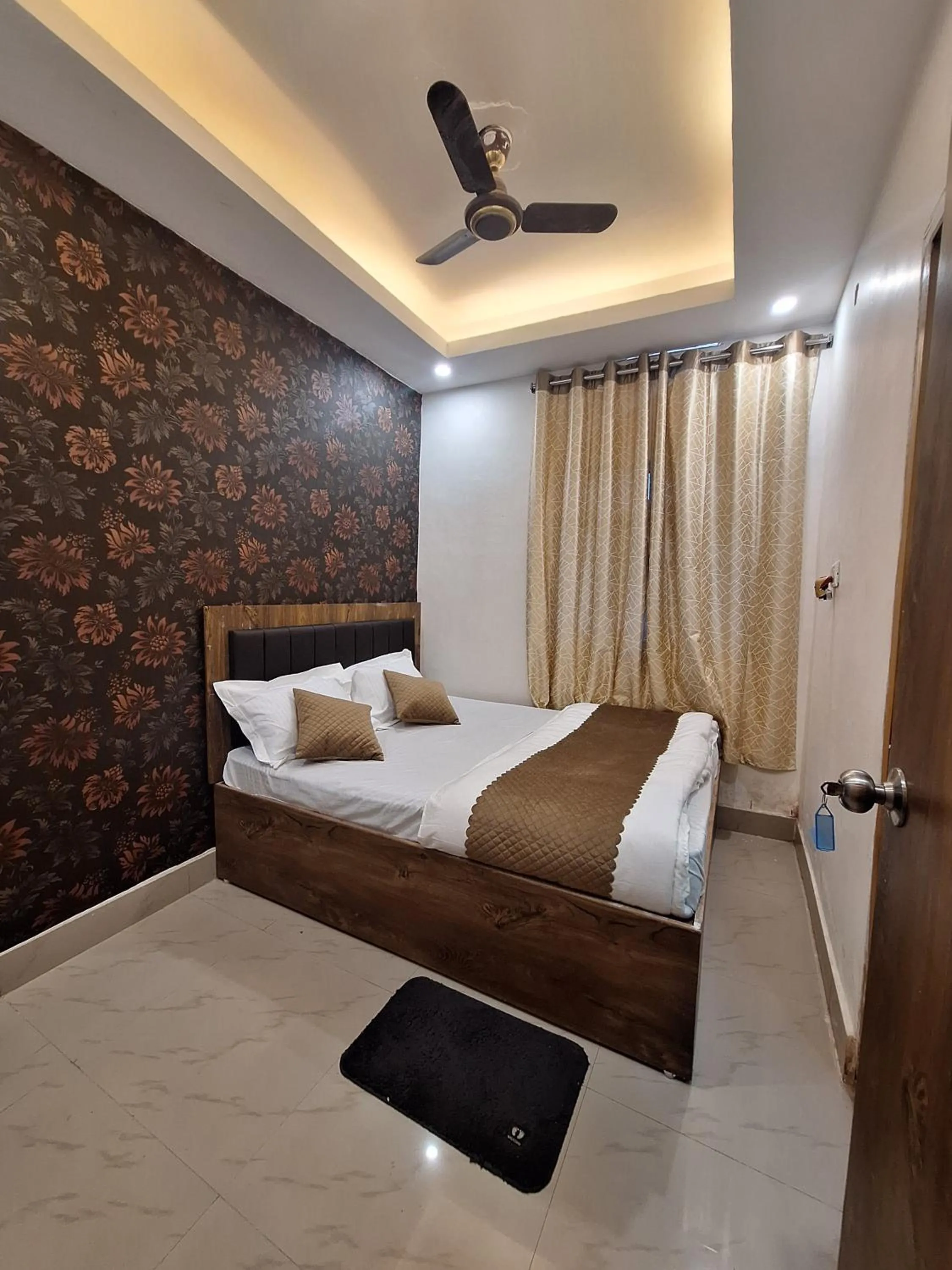 Hotel Yogita Inn