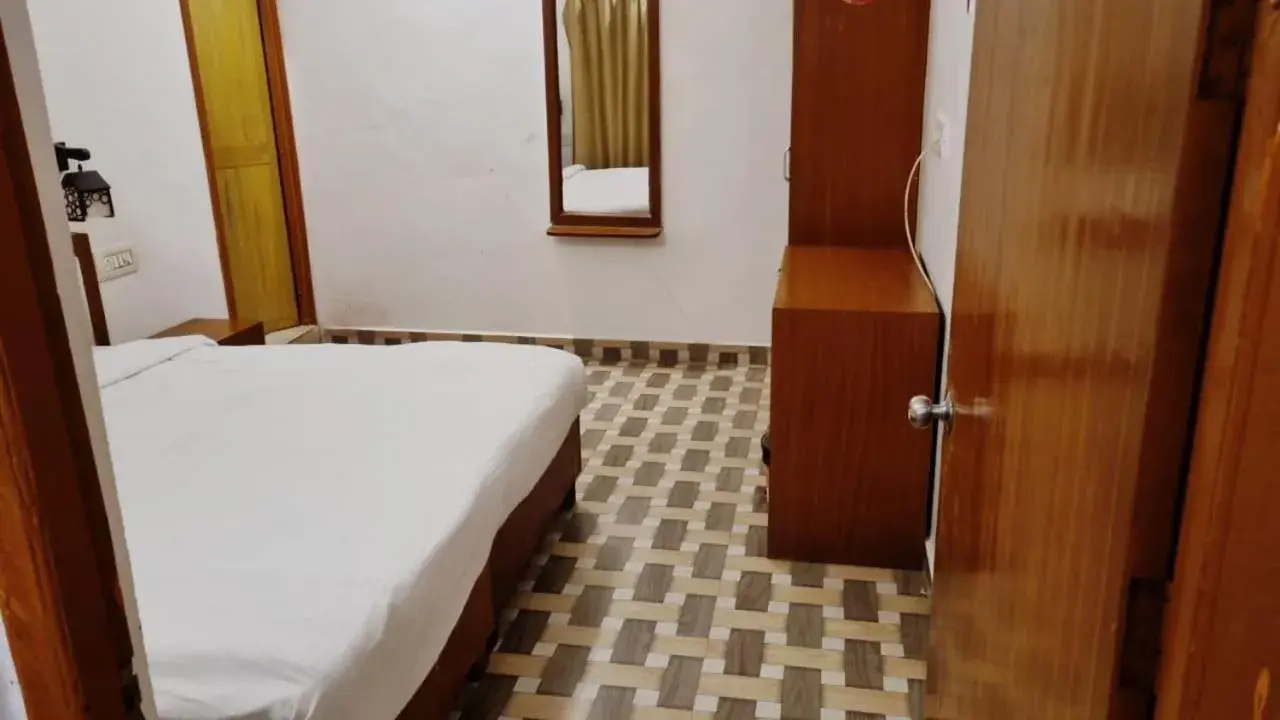 khush khush hotel khush khush hotel