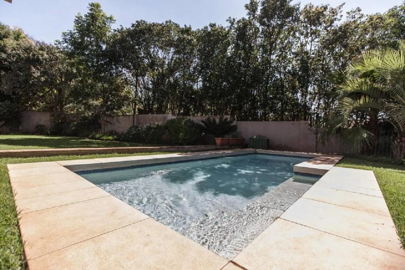 Swimming pool in Houghton Place