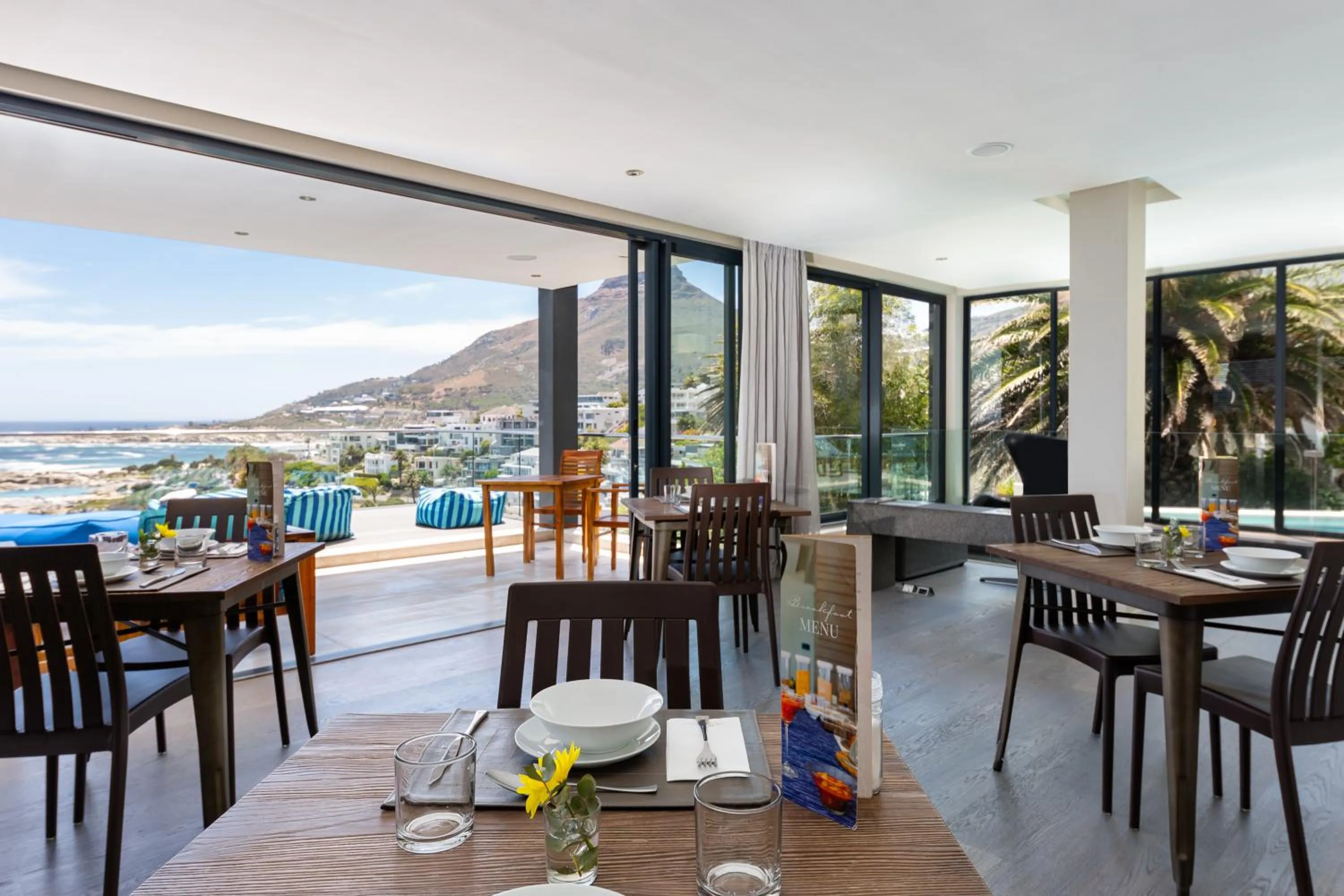 Buffet breakfast in Living Hotel Lion's Eye