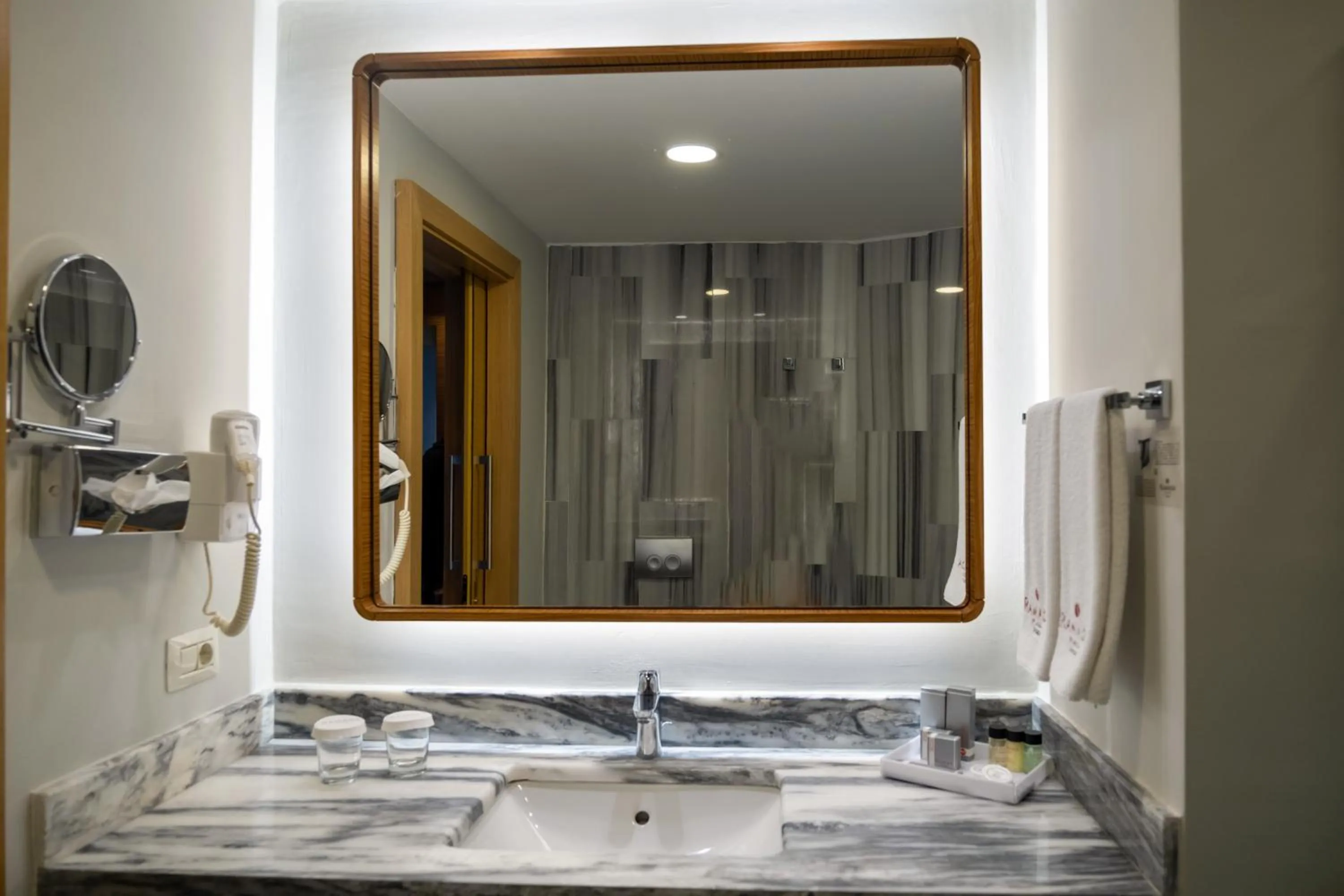 Shower in Ramada Plaza Hotel & Spa Trabzon