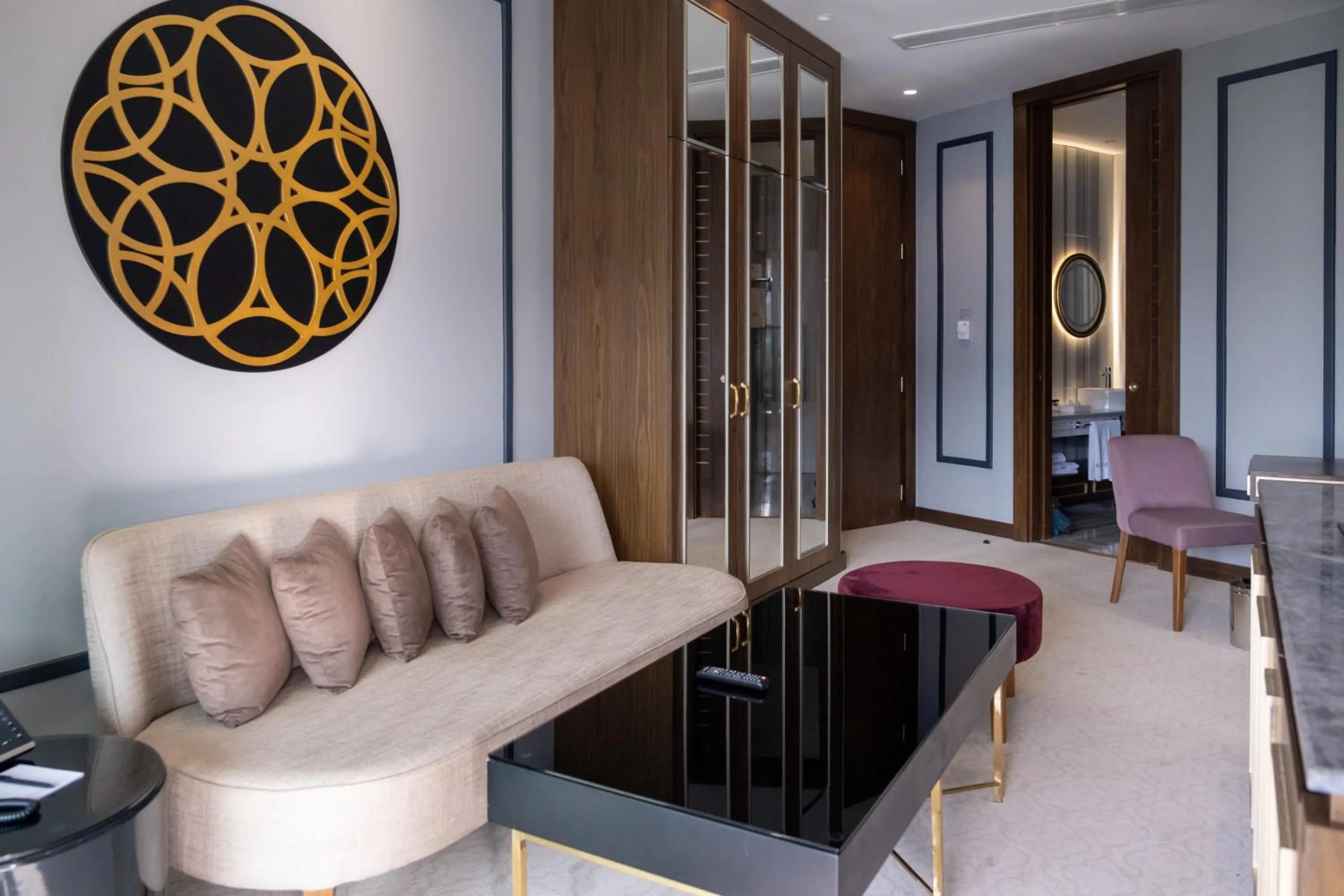 Living room in Ramada Plaza Hotel & Spa Trabzon