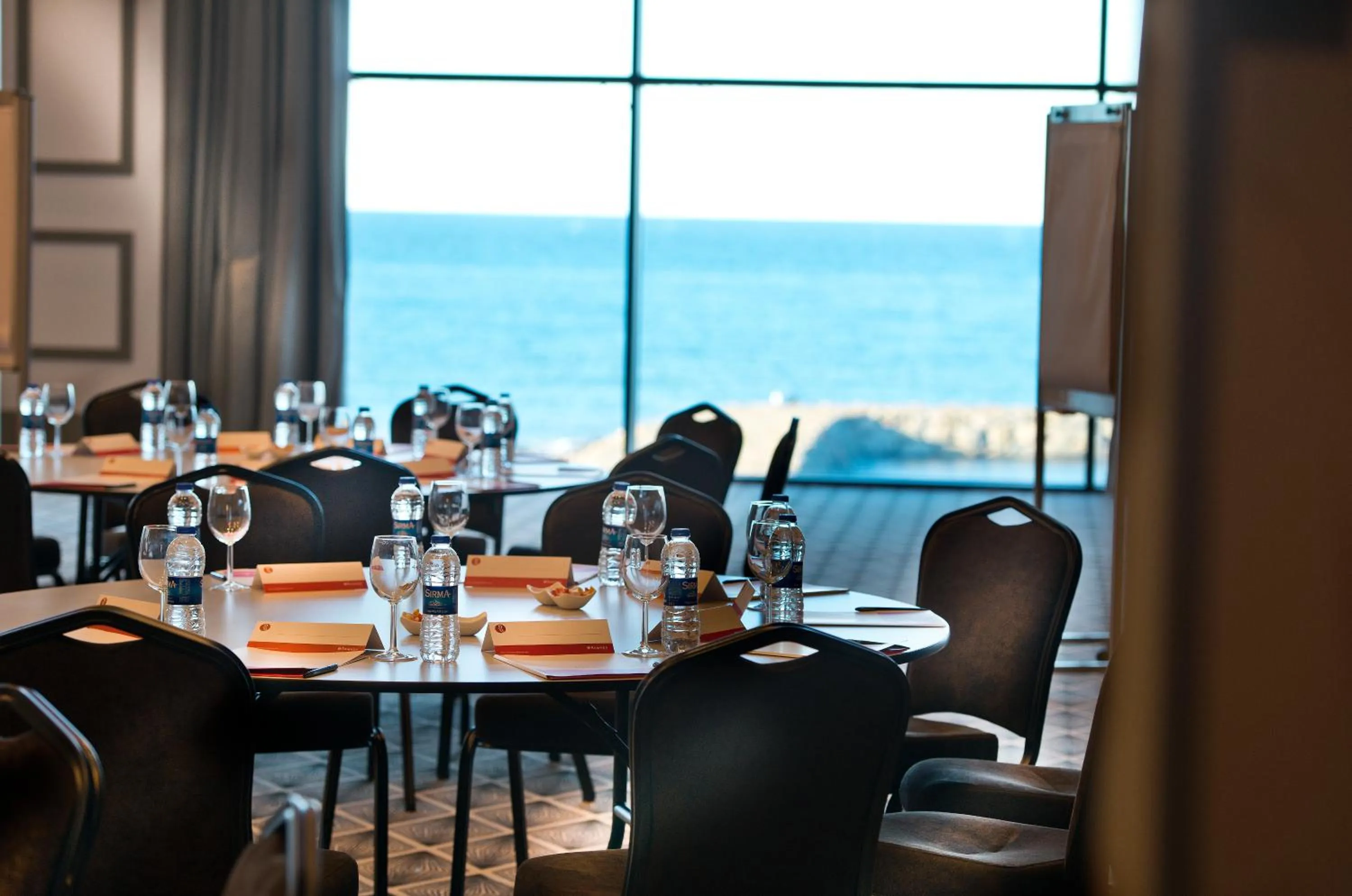 Meeting/conference room in Ramada Plaza Hotel & Spa Trabzon