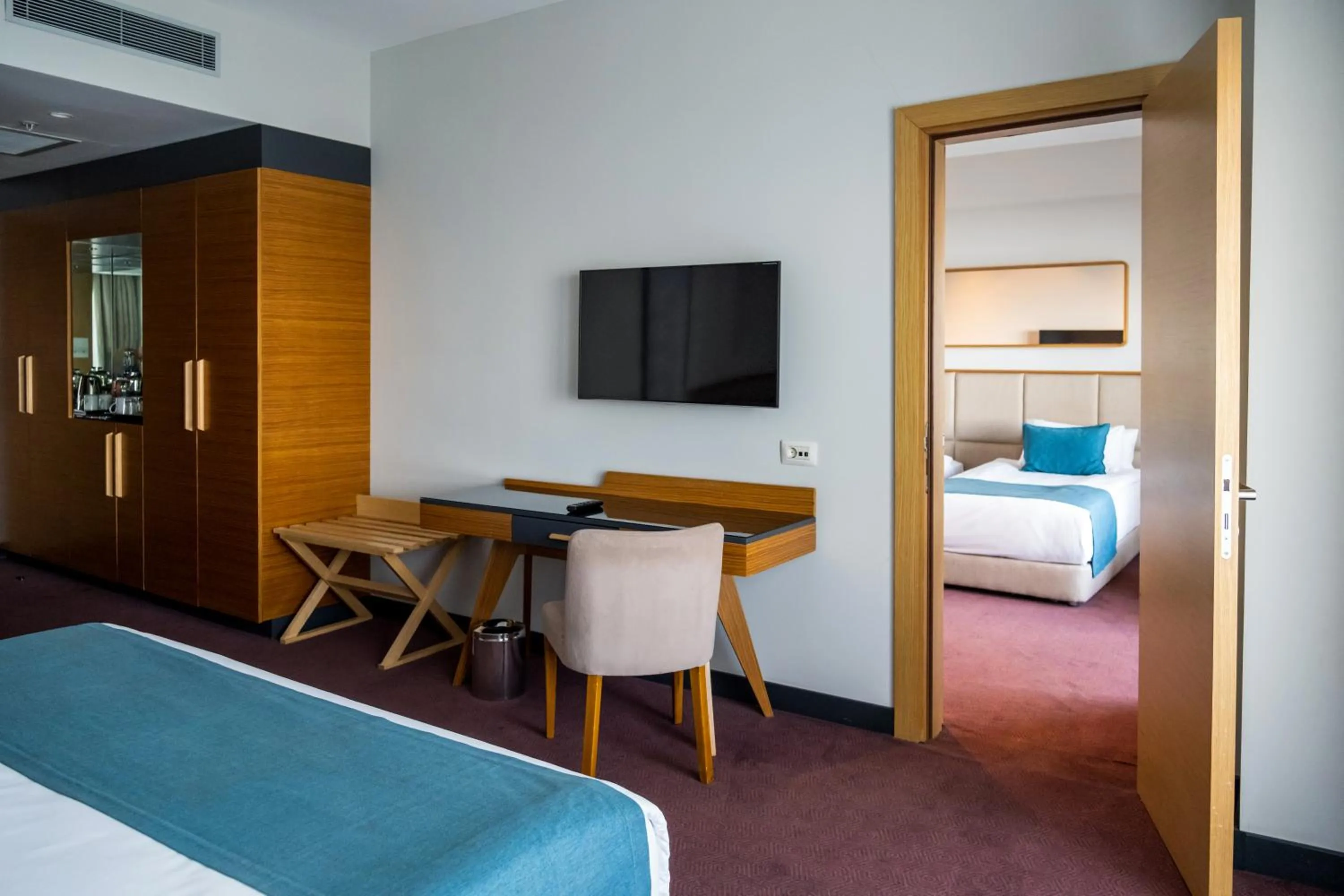 Bedroom, Bed in Ramada Plaza Hotel & Spa Trabzon