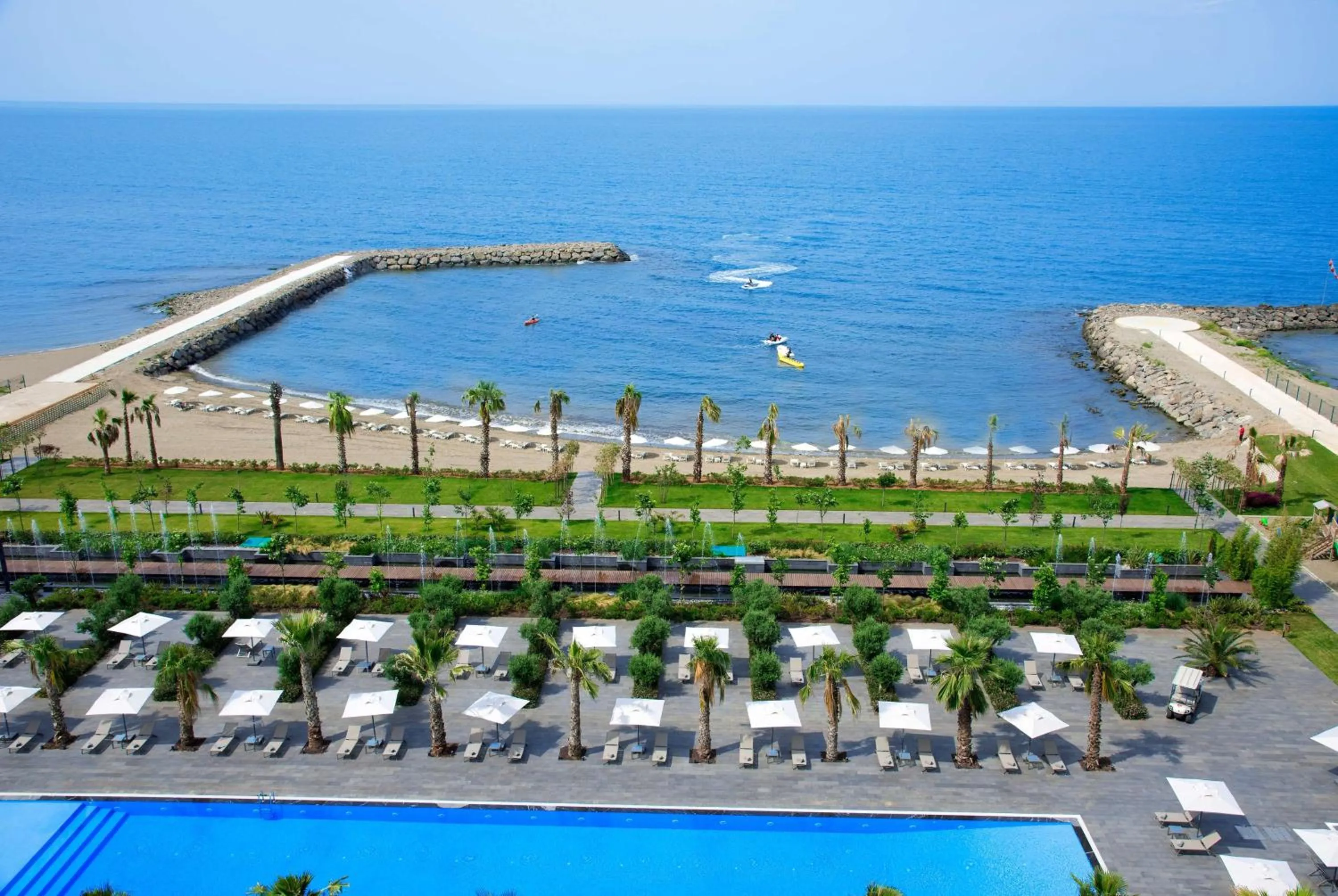 Beach in Ramada Plaza Hotel & Spa Trabzon