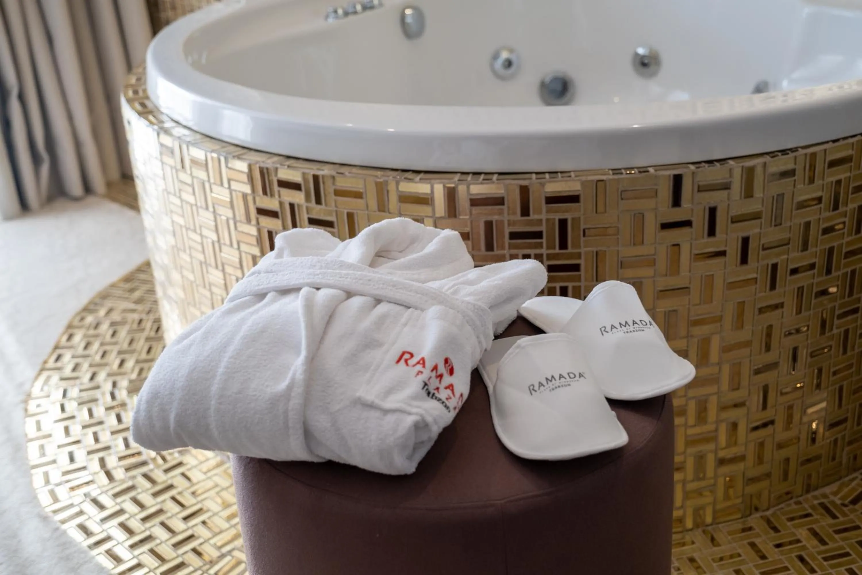 Bathroom in Ramada Plaza Hotel & Spa Trabzon