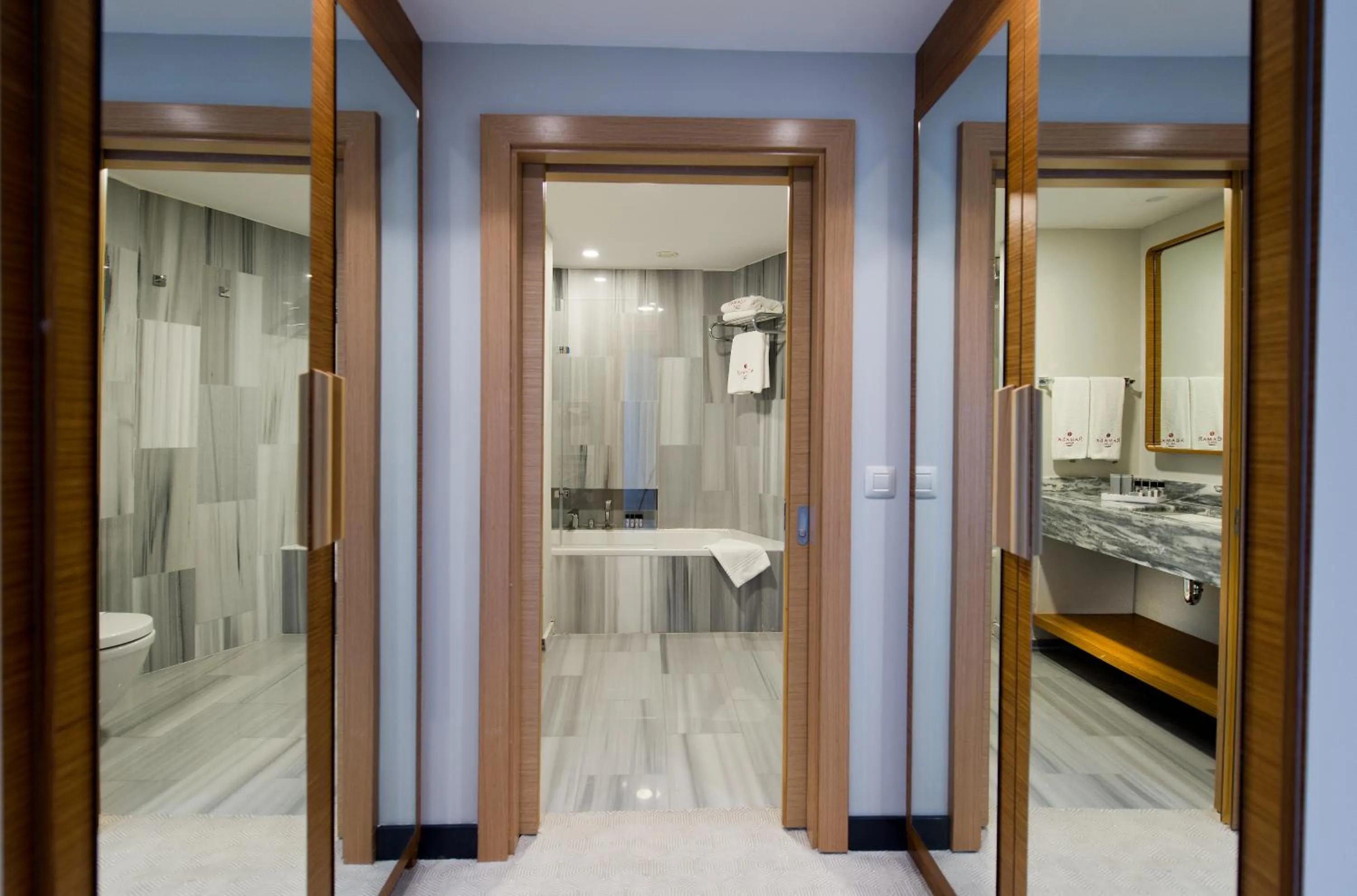 Bathroom in Ramada Plaza Hotel & Spa Trabzon
