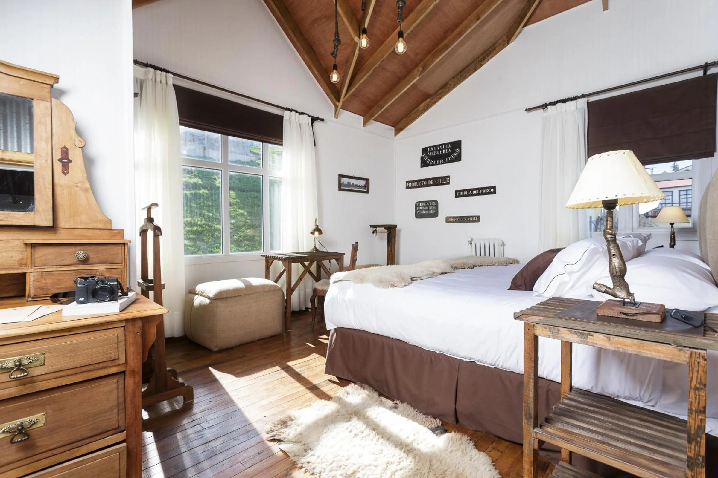 Photo of the whole room, Bed in Hotel Boutique La Yegua Loca