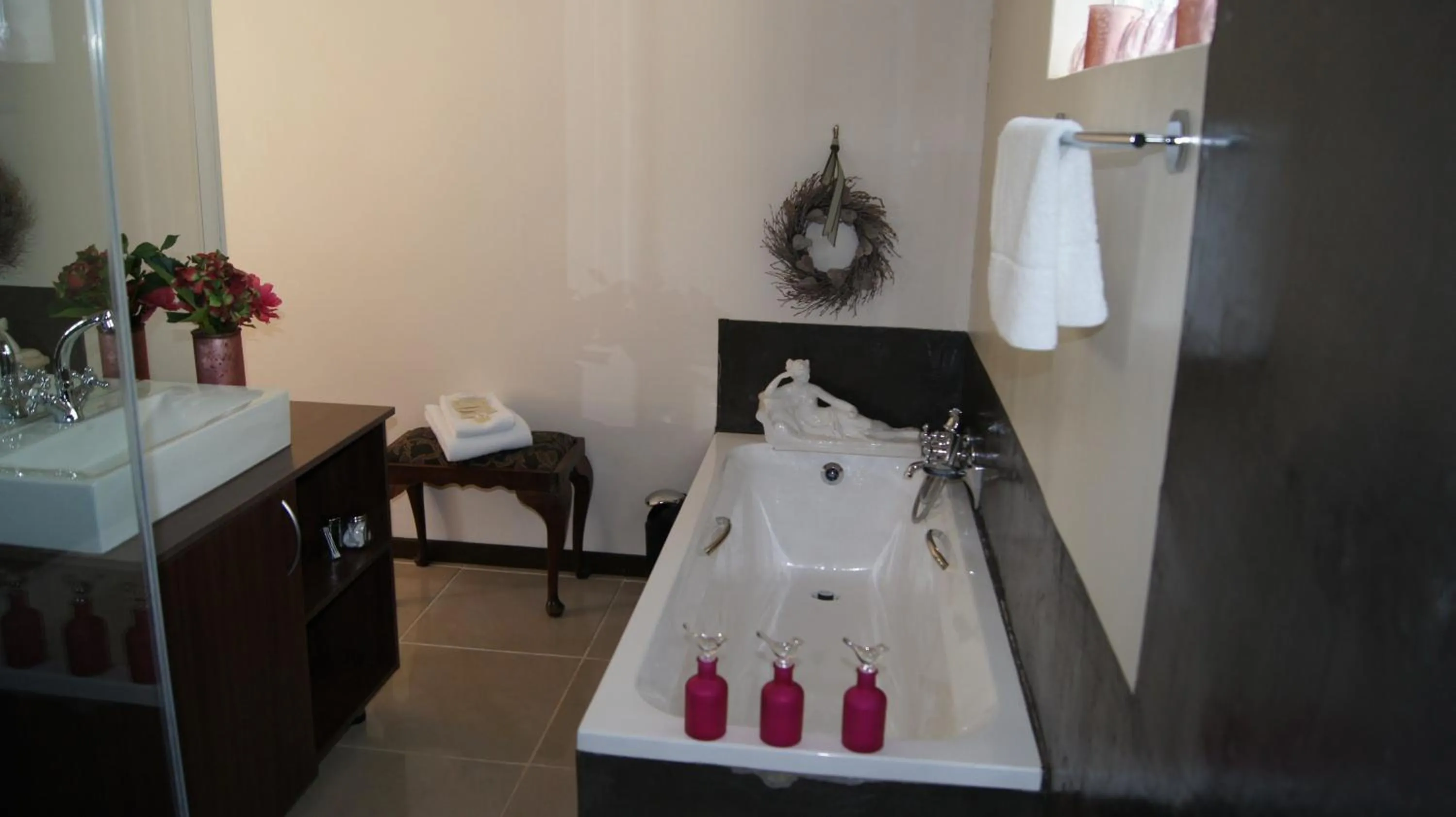 Cunningham Cottage Guest House