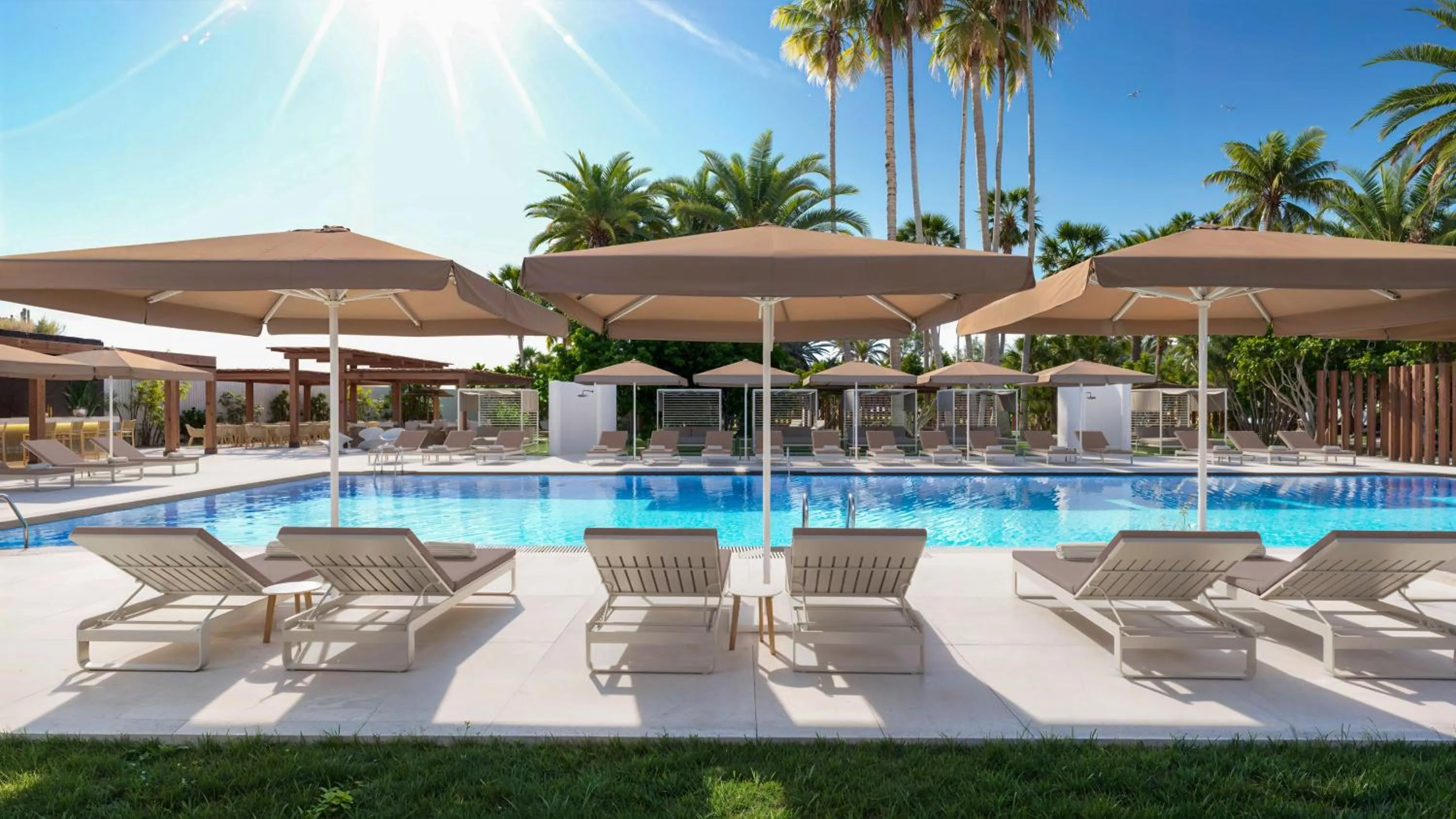 Swimming pool in Paradisus by Meliá Fuerteventura - All Inclusive