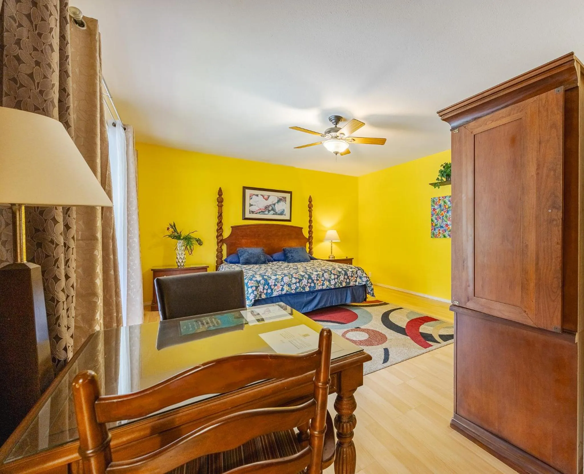 Photo of the whole room in Volcano Forest Inn