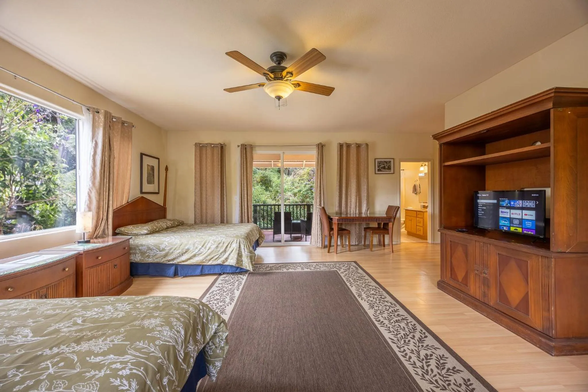 Photo of the whole room, Bed in Volcano Forest Inn