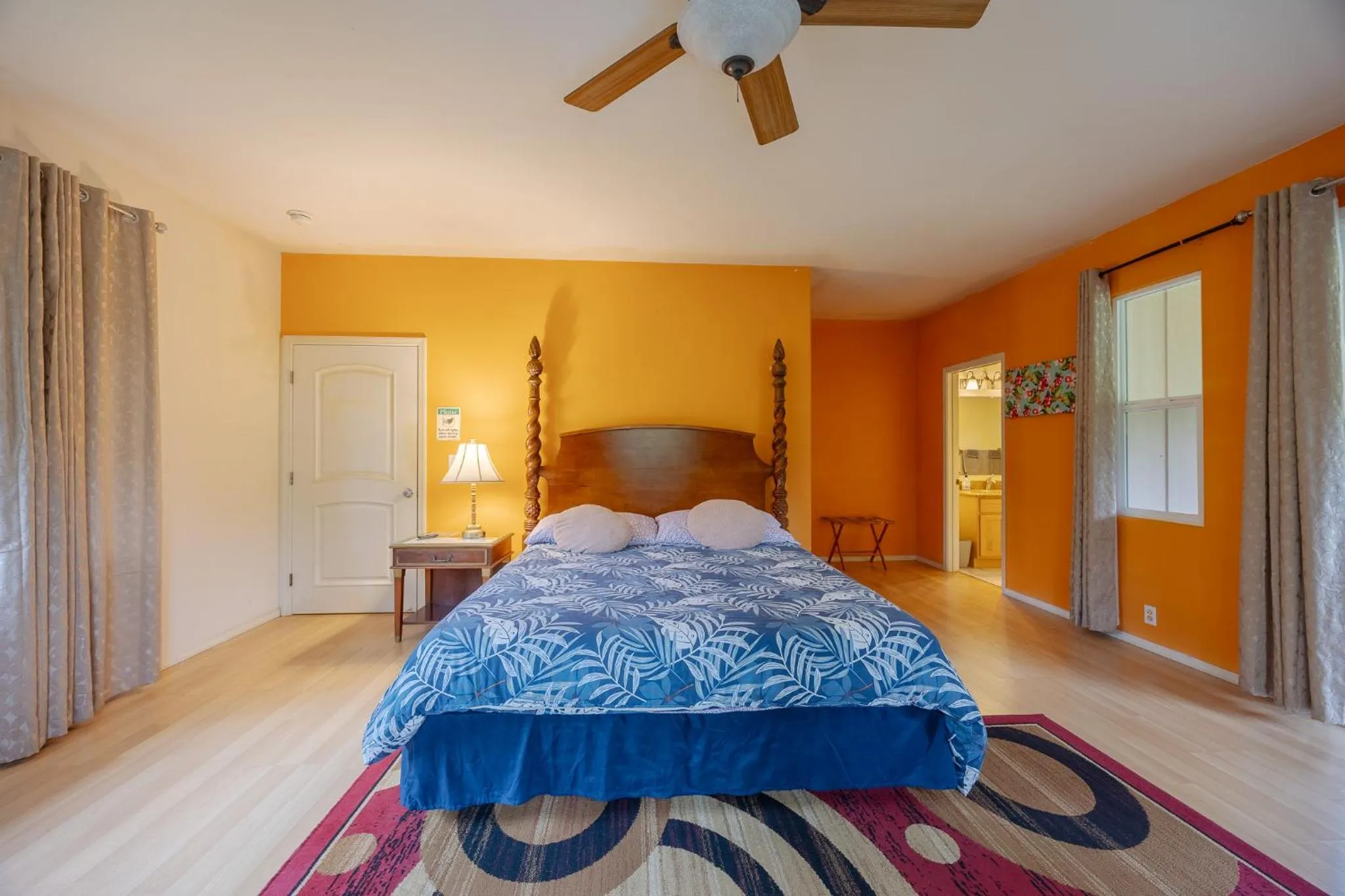 Photo of the whole room, Bed in Volcano Forest Inn