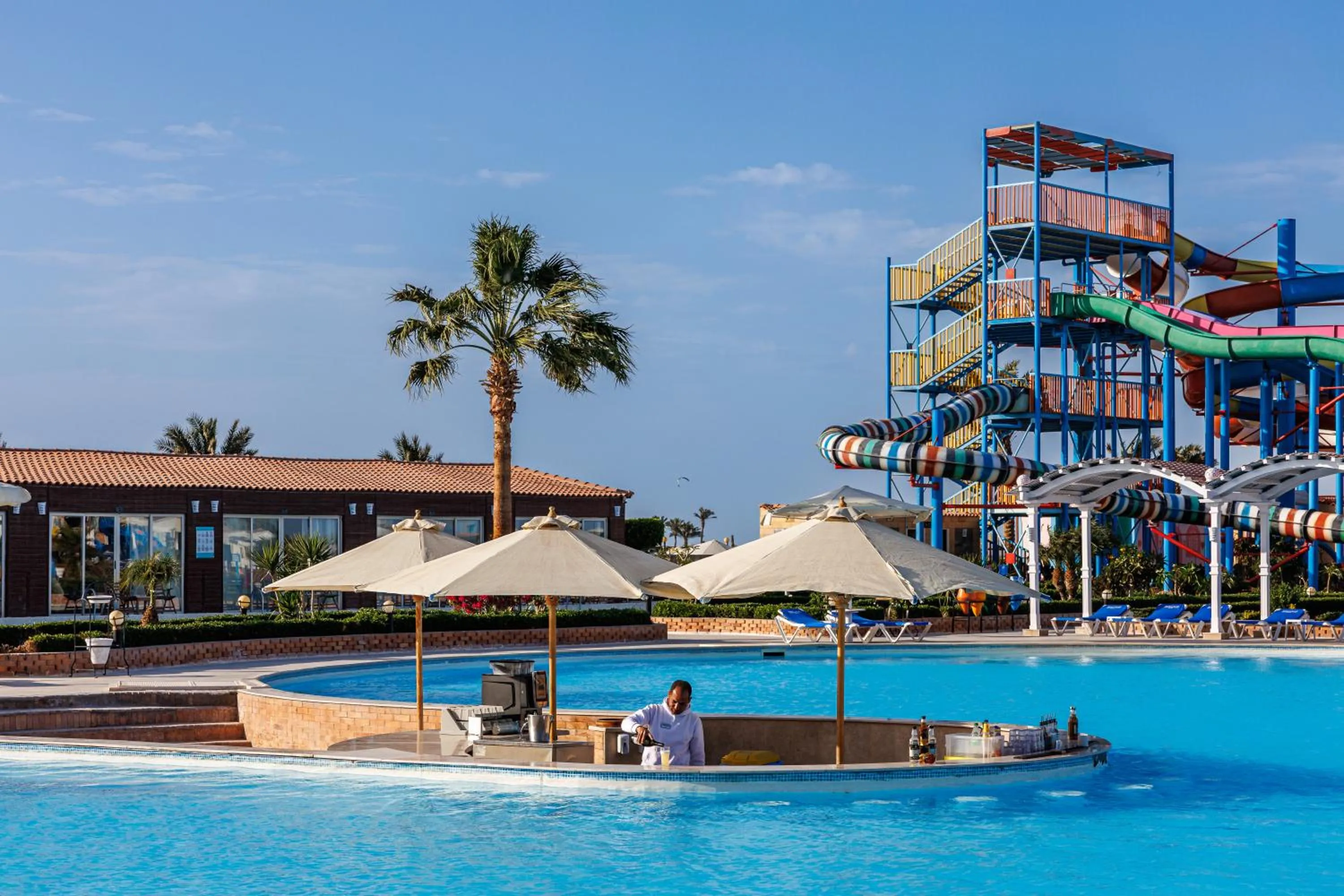 Lounge or bar in Sunrise Alora Aqua Park Resort