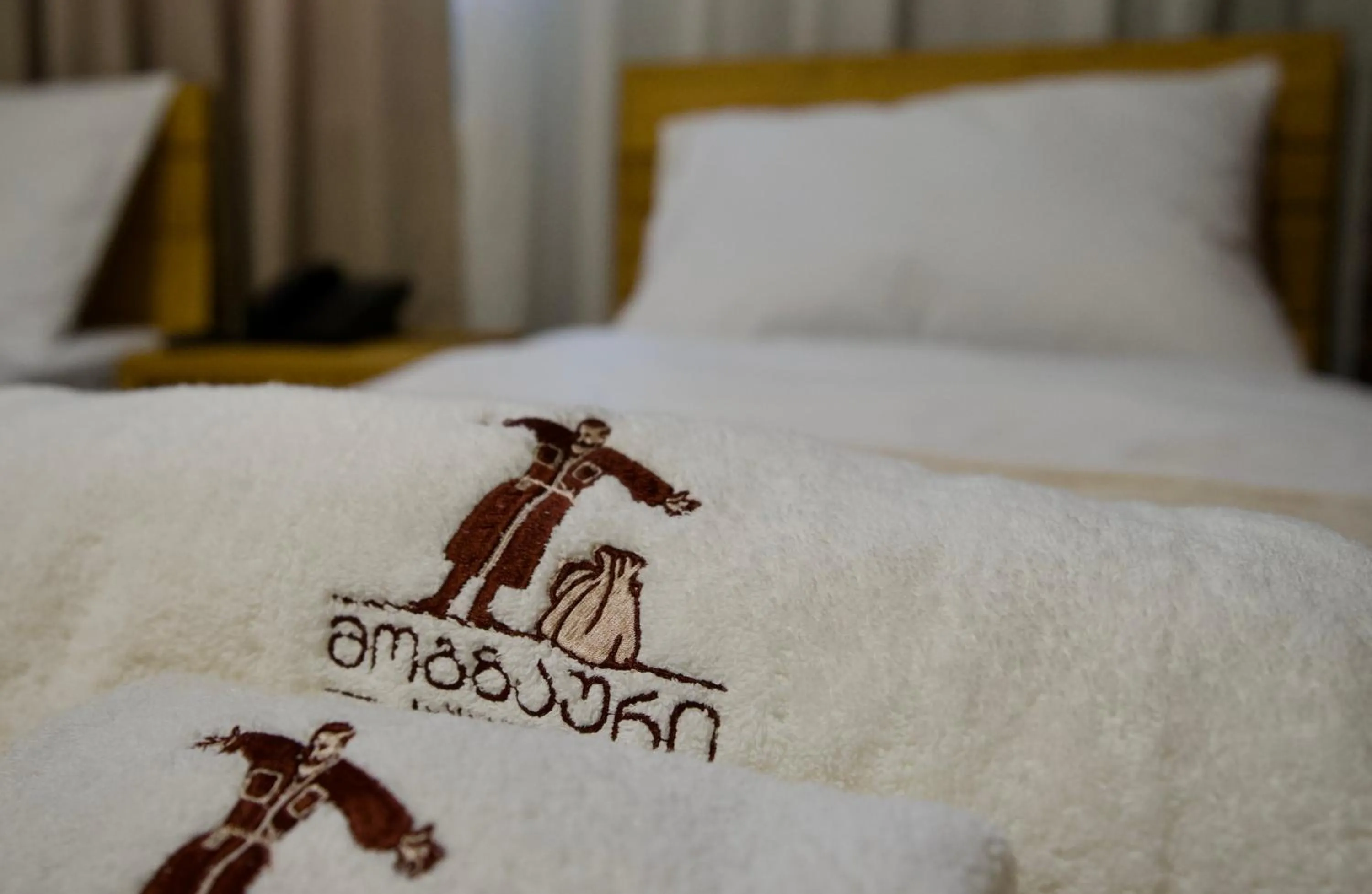 Logo/Certificate/Sign, Bed in Hotel Mogzauri