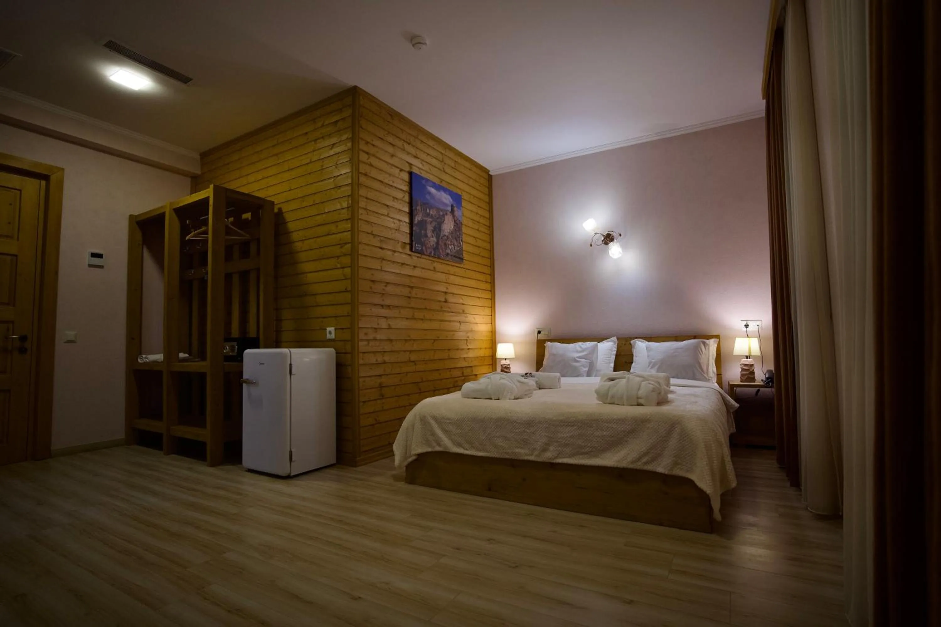 Bed in Hotel Mogzauri