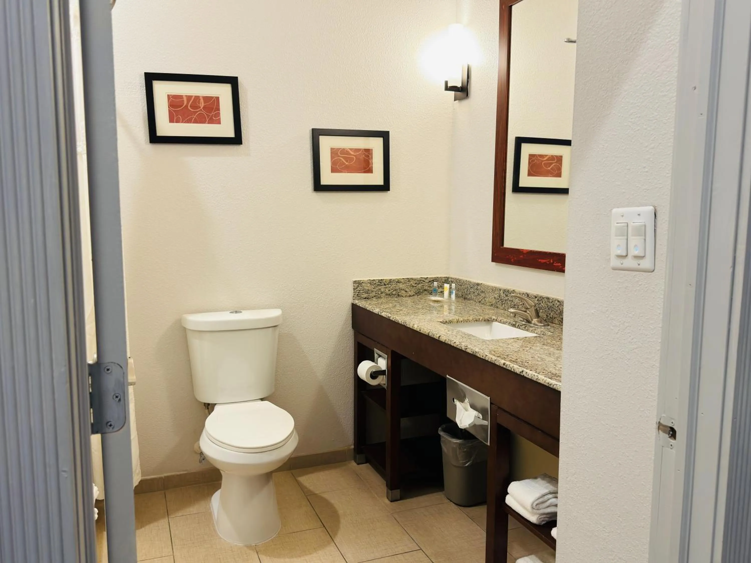 Comfort Suites Plymouth near US-30