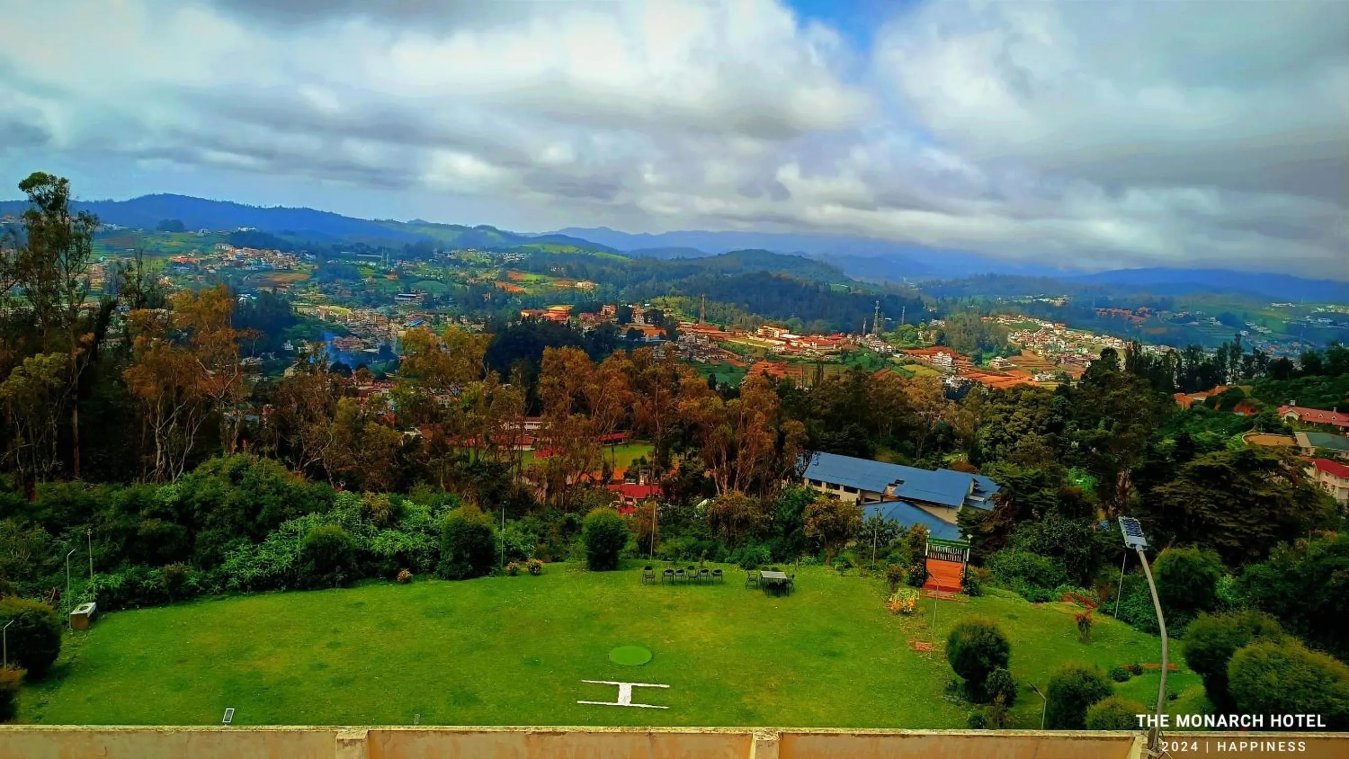 Natural landscape in The Monarch