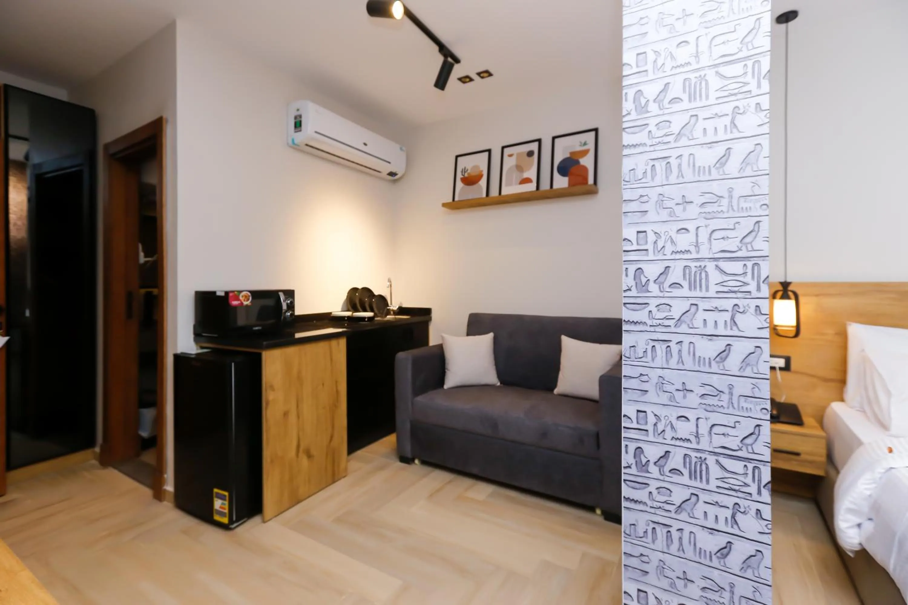 Bed in Rixoss tower Pyramids View