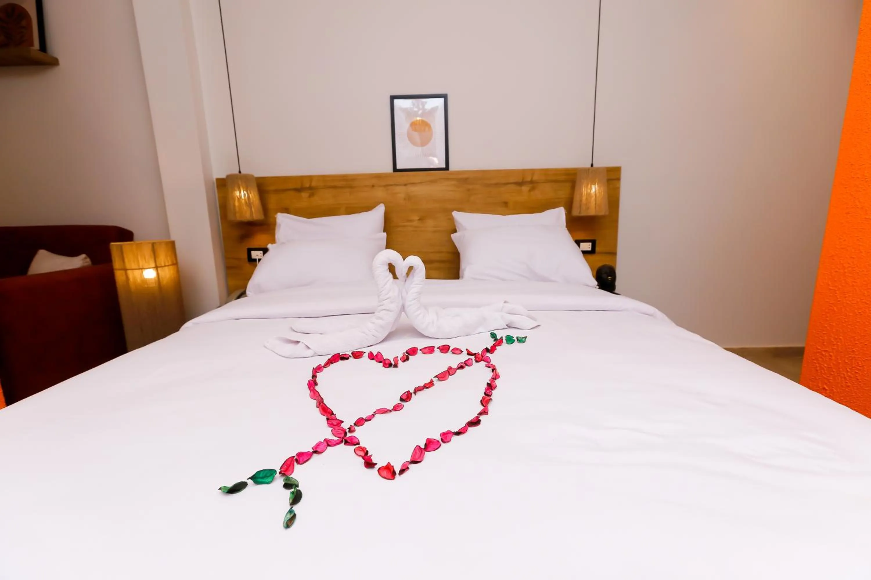 Bed in Rixoss tower Pyramids View