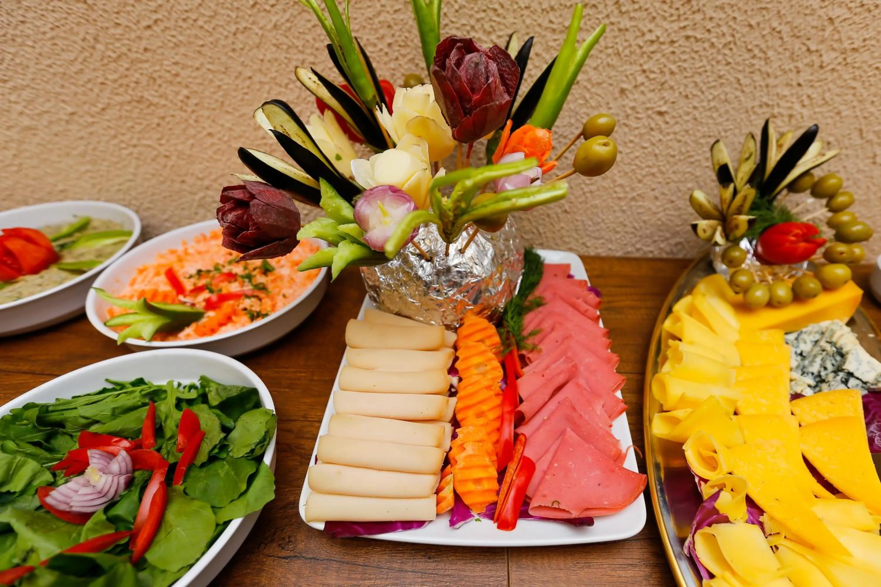 Food and drinks in Rixoss tower Pyramids View