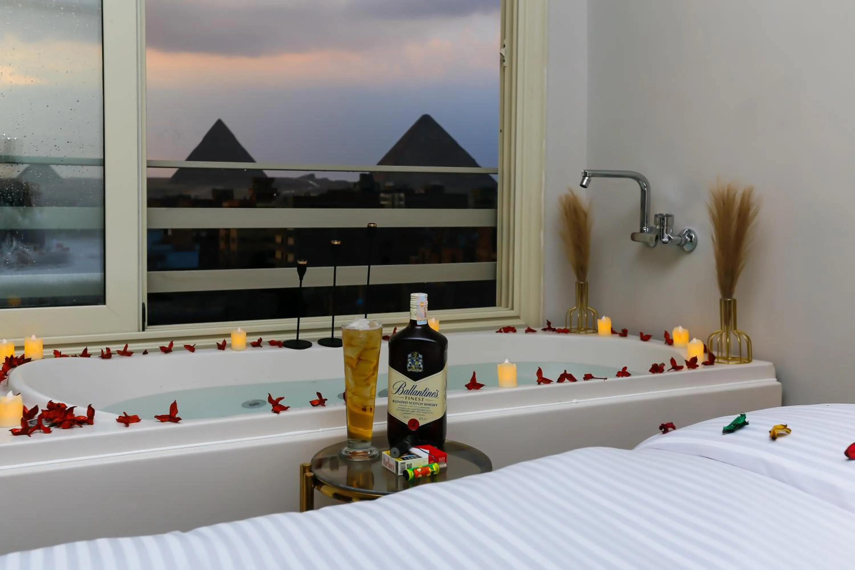 Bed in Rixoss tower Pyramids View