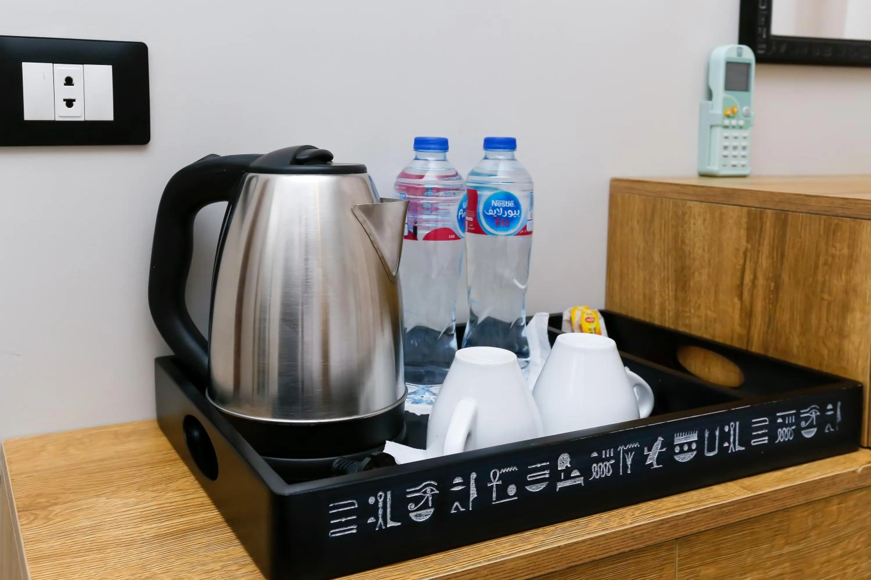 Coffee/tea facilities in Rixoss tower Pyramids View