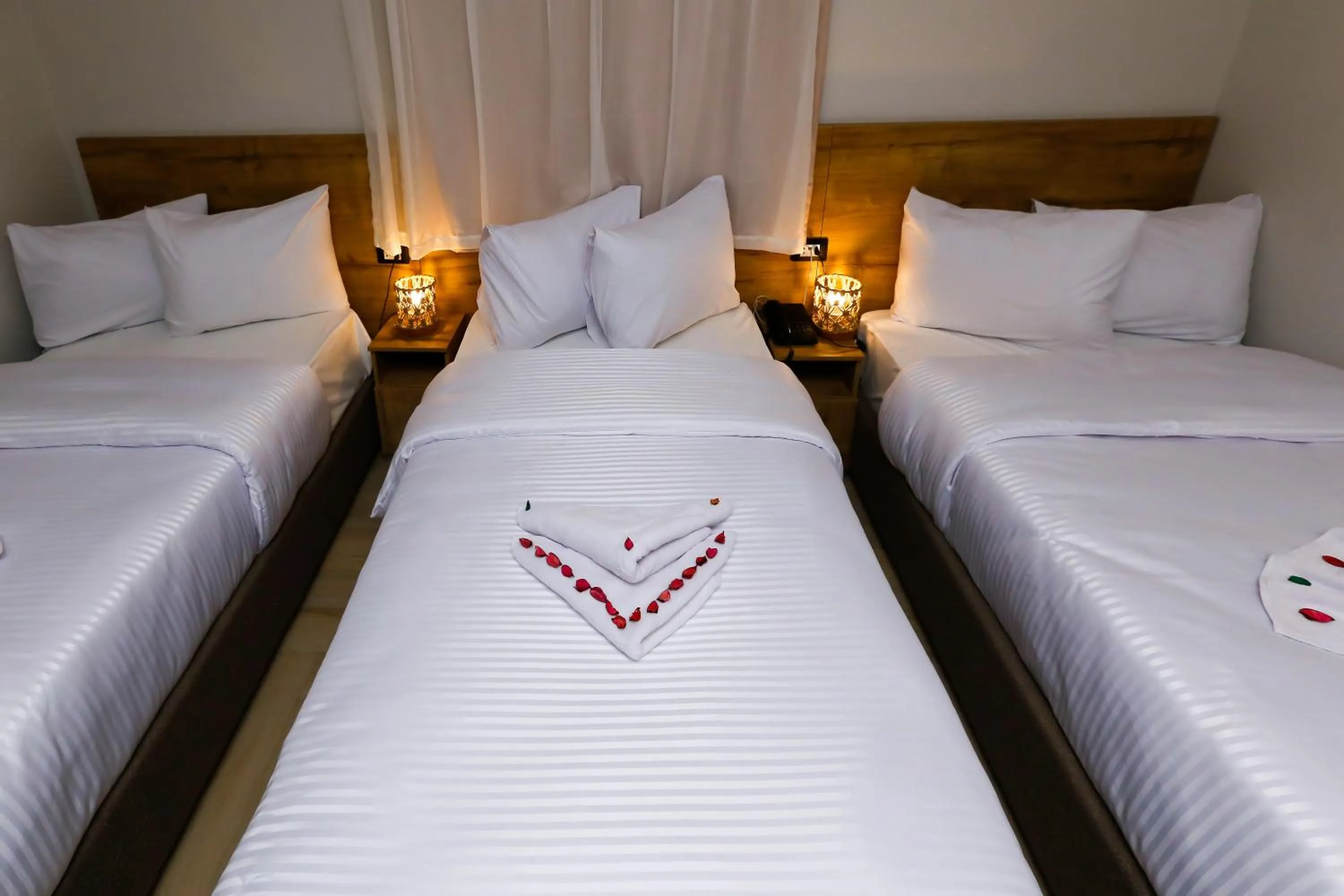 Bed in Rixoss tower Pyramids View