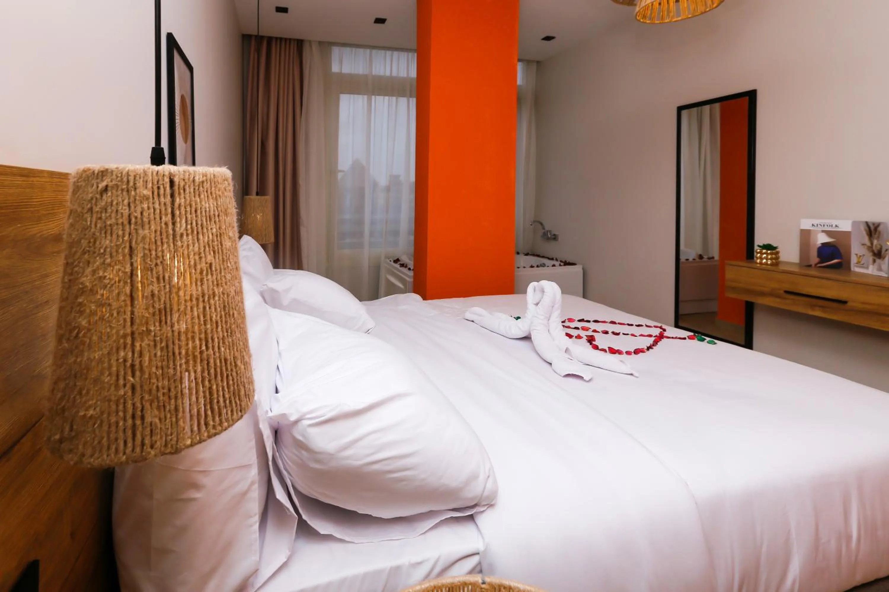 Bed in Rixoss tower Pyramids View