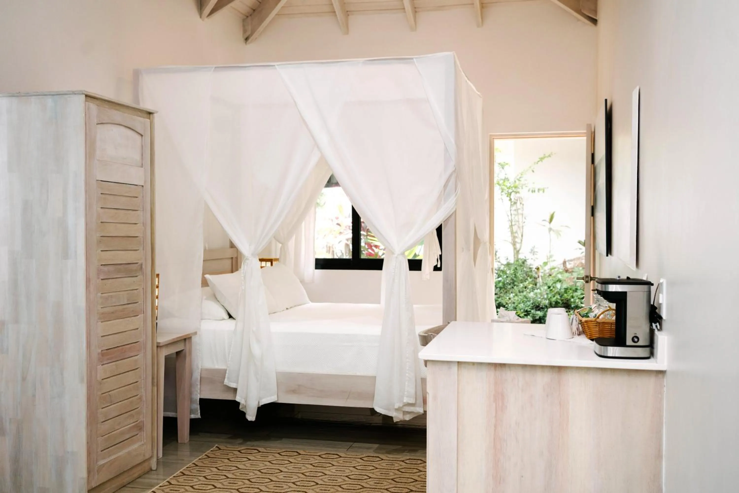 Bed in Bodhi Tree Yoga Resort