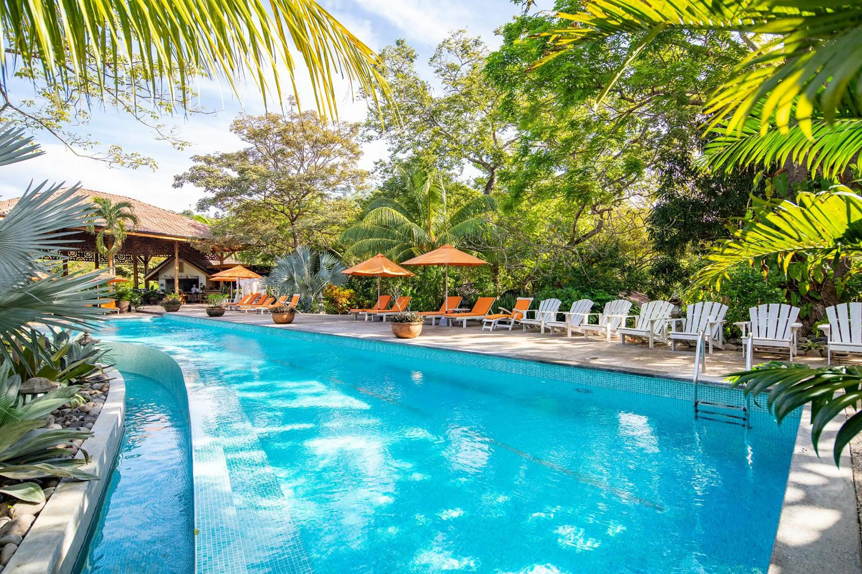 Swimming pool in Bodhi Tree Yoga Resort