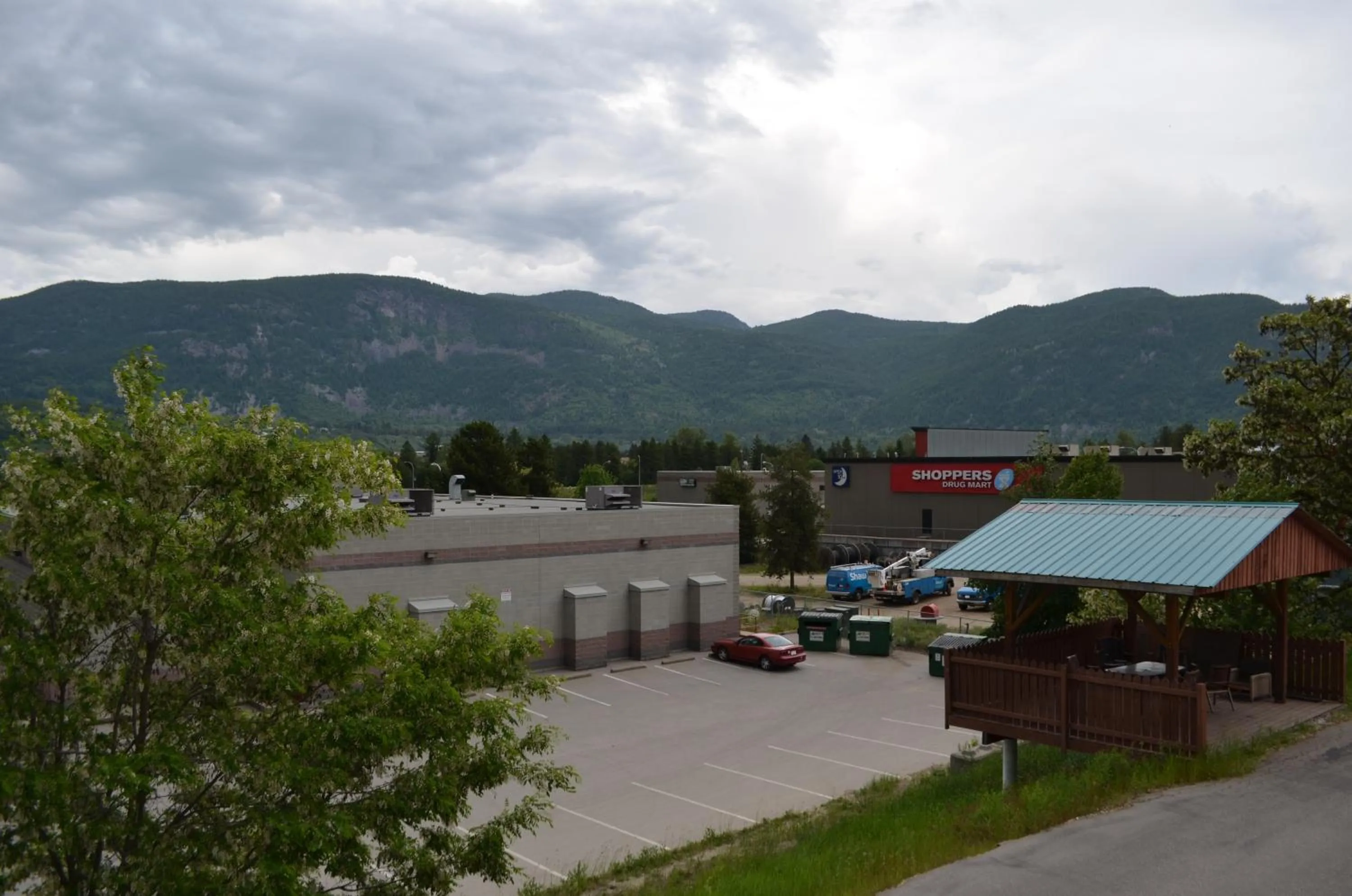 Activities in Canadas Best Value Inn & Suites-Castlegar