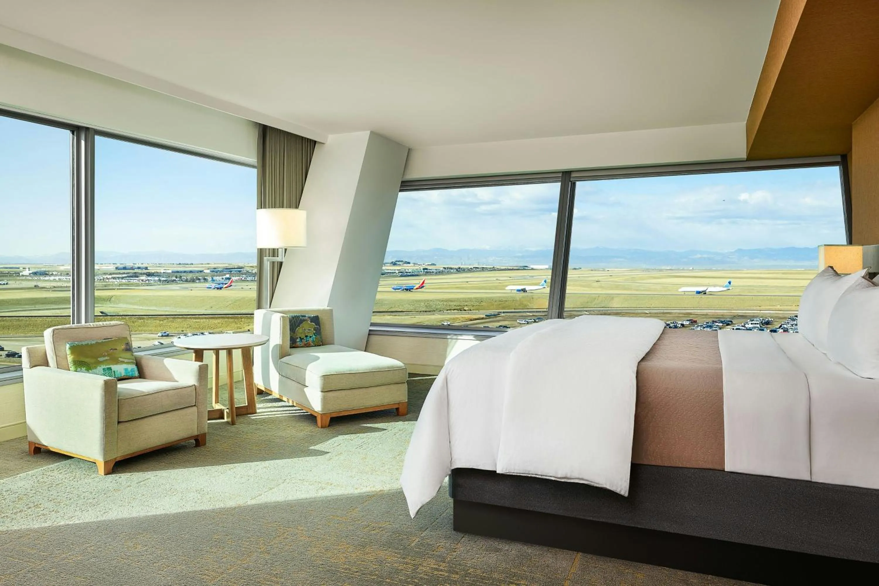 Photo of the whole room, Bed in The Westin Denver International Airport