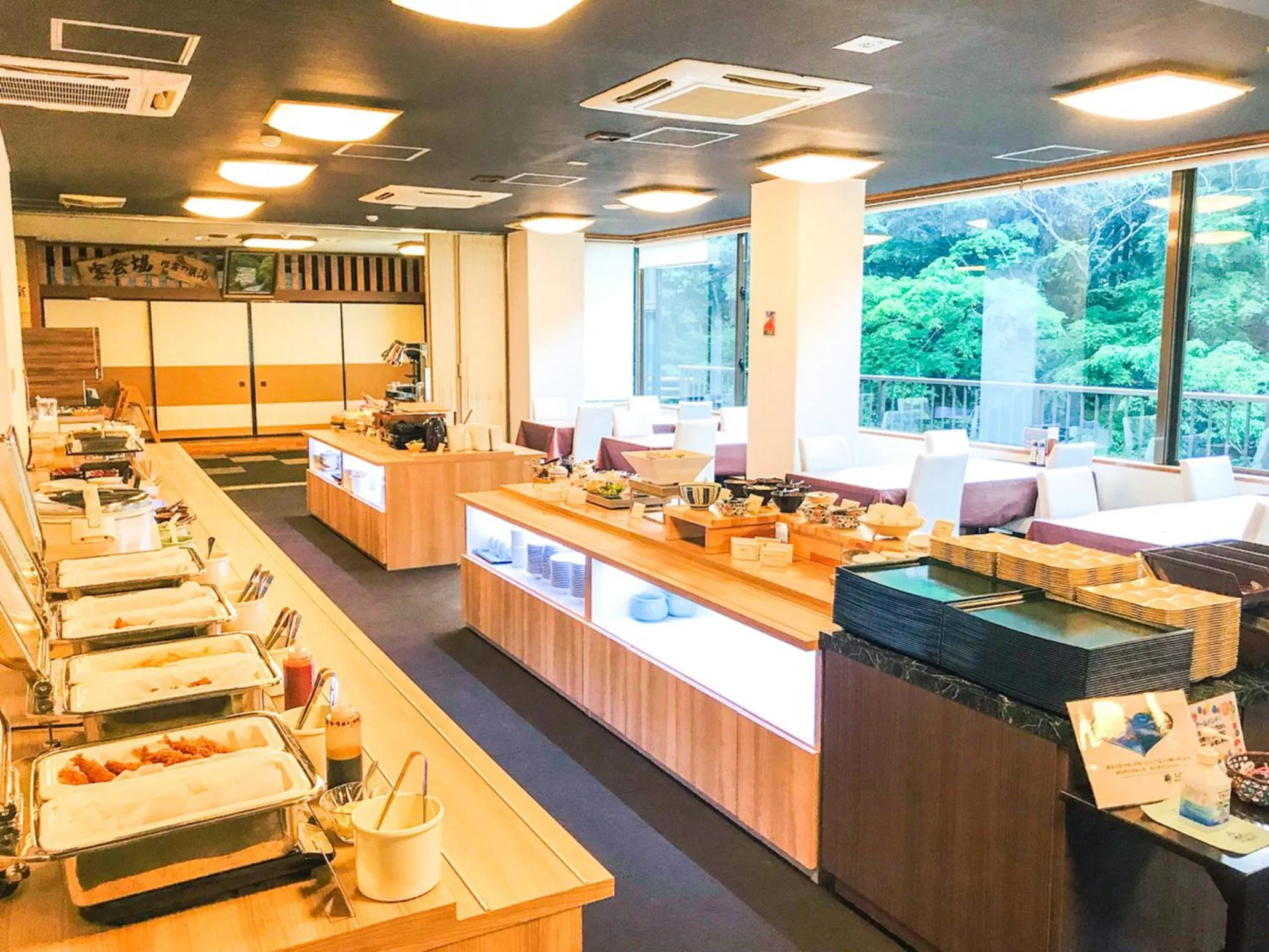 Restaurant/places to eat in LiVEMAX RESORT Shizuoka Amagiyugashima