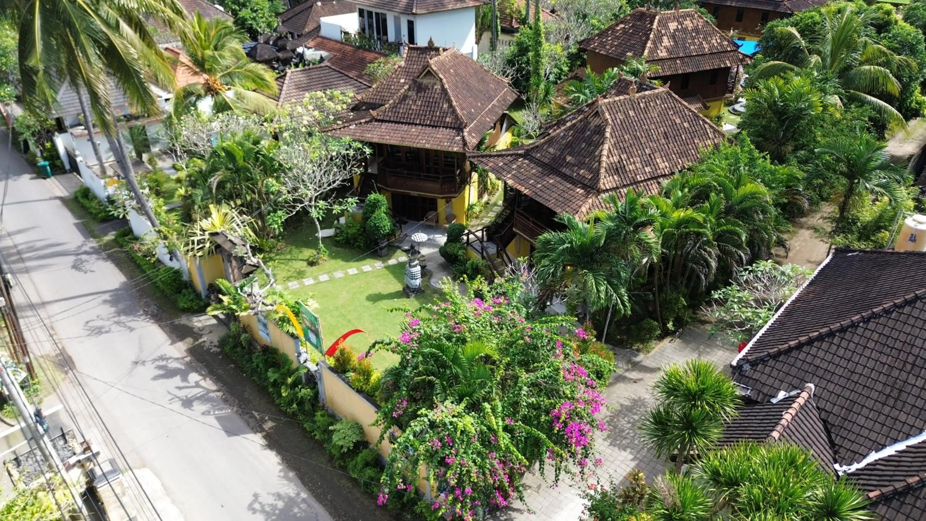 Property building in Kura Kura Villas & Candidasa Mini Golf