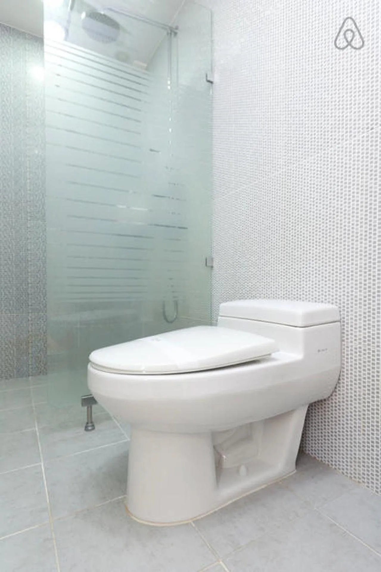 Bathroom in ZUM Motel