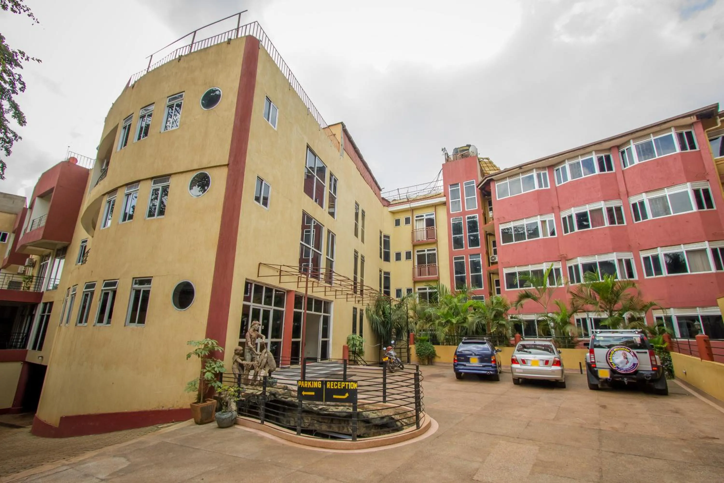 Facade/entrance in Grand Global Hotel