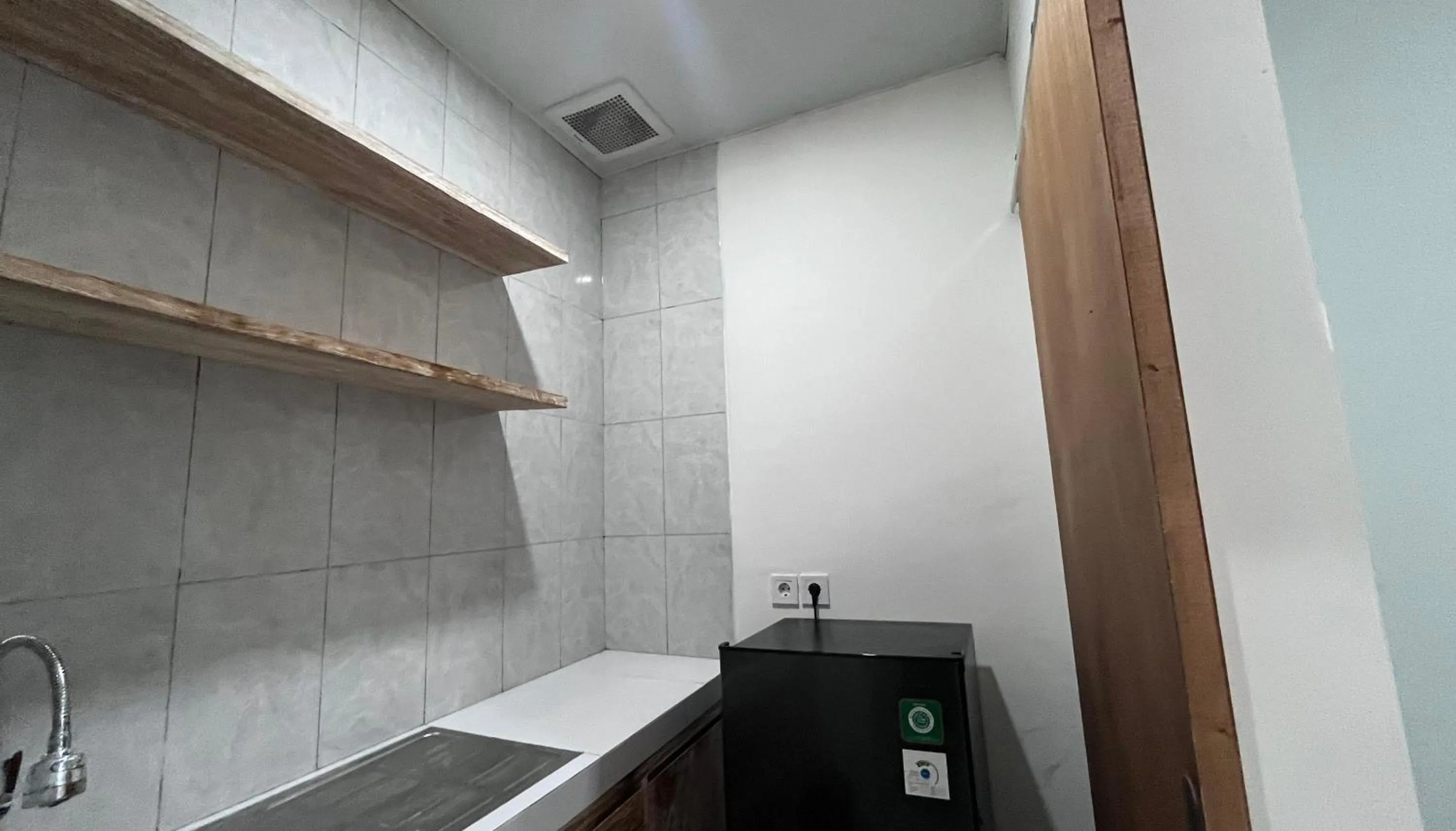 Kitchen or kitchenette in Maisaba Living Sibang Gede