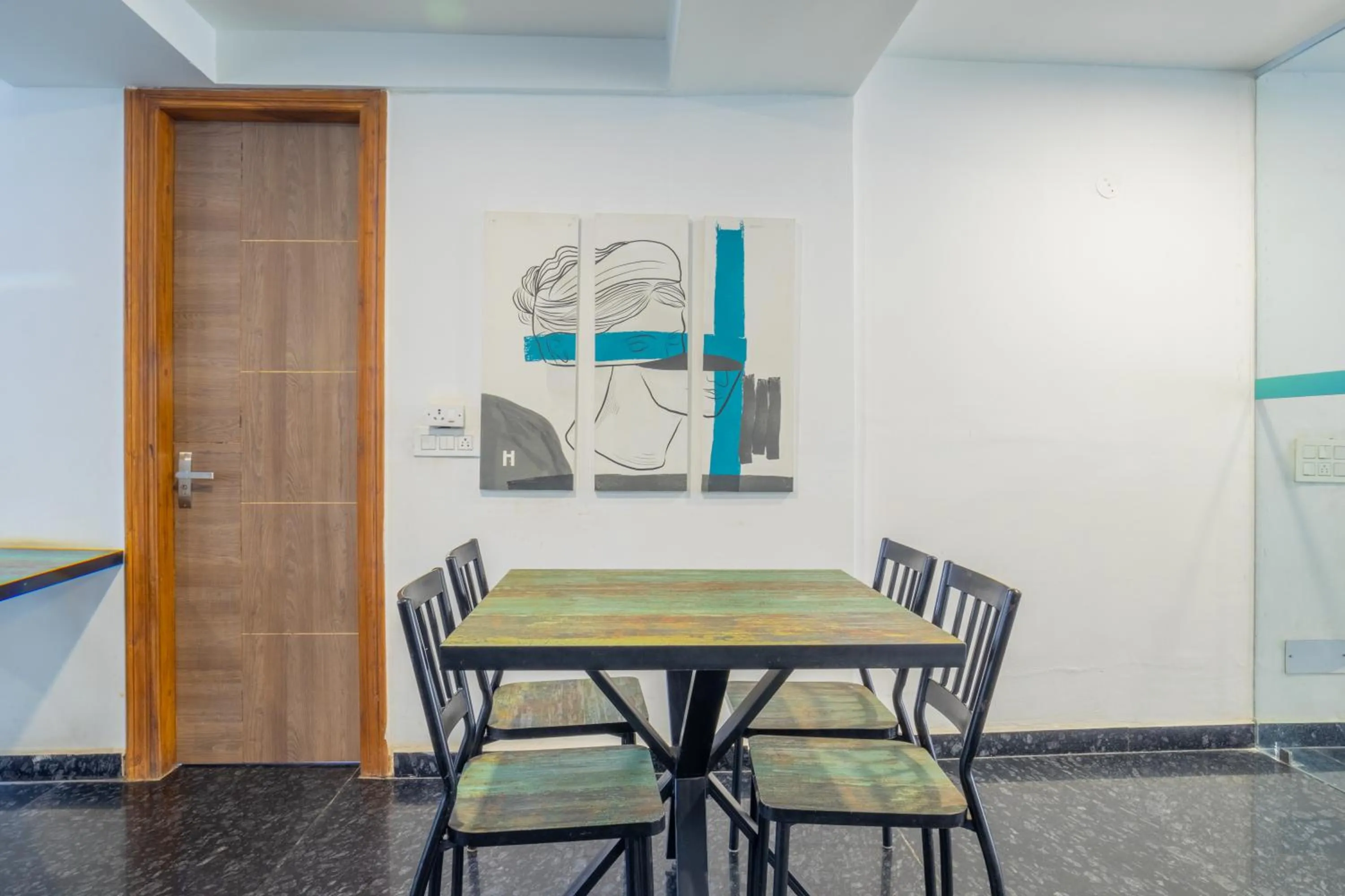 Dining area in Housr 46 M2K Corp Near Park Hospital Sector 46