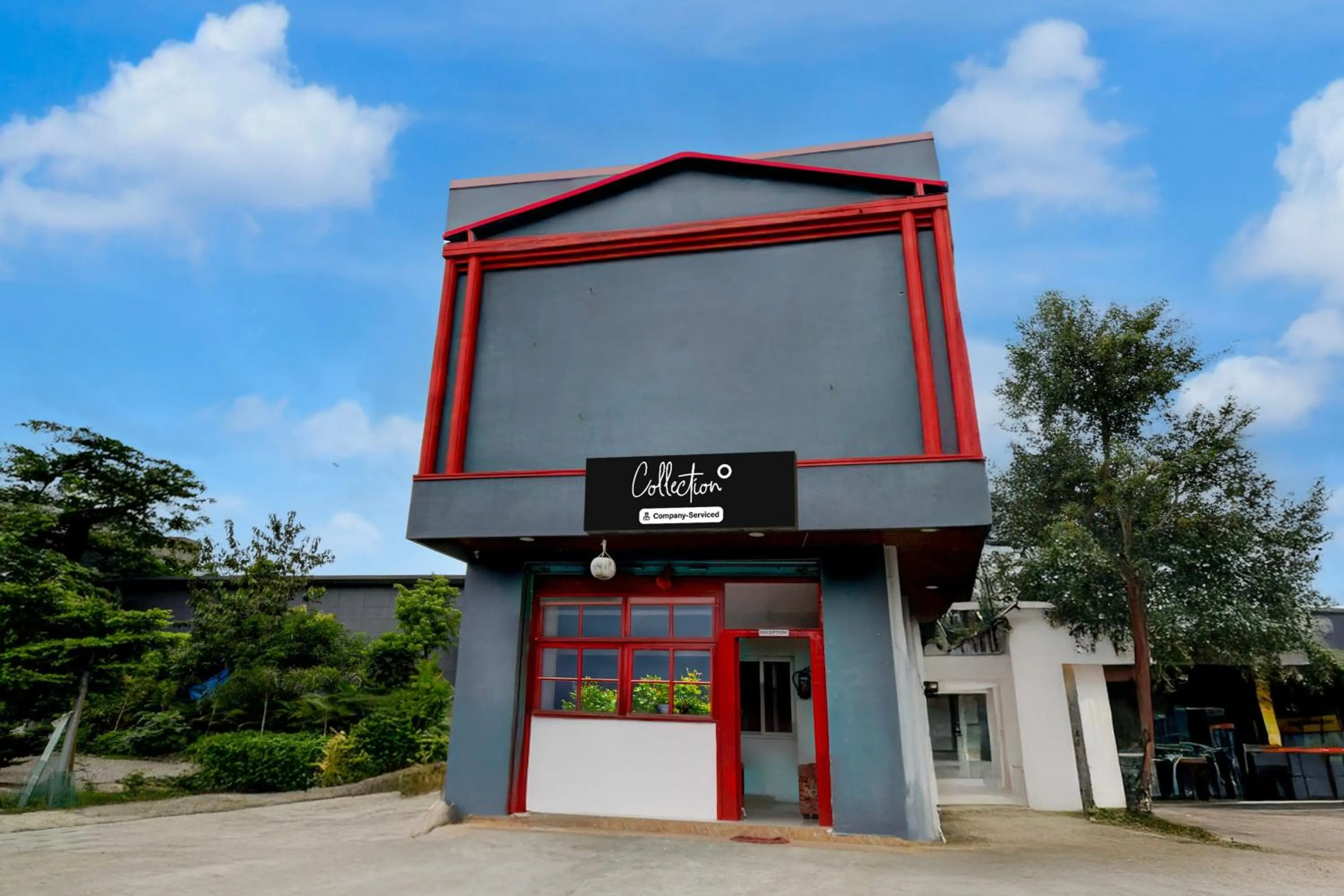 Facade/entrance in Collection O L.B Nagar Metro Station Formerly D N Groups